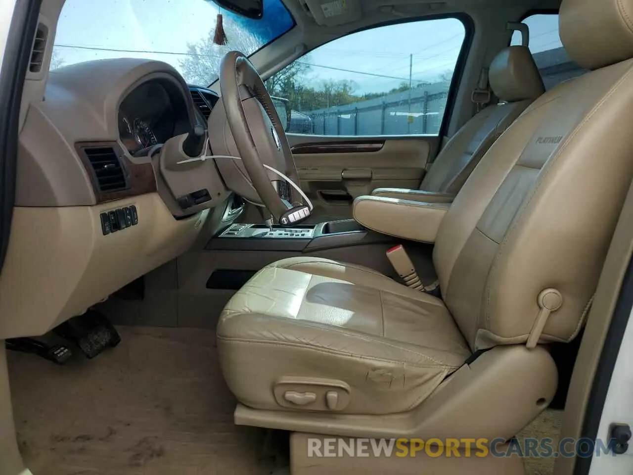 7 fotografías del automóvil dañado 5N1BA0NC8CN601703 NISSAN ARMADA 2012