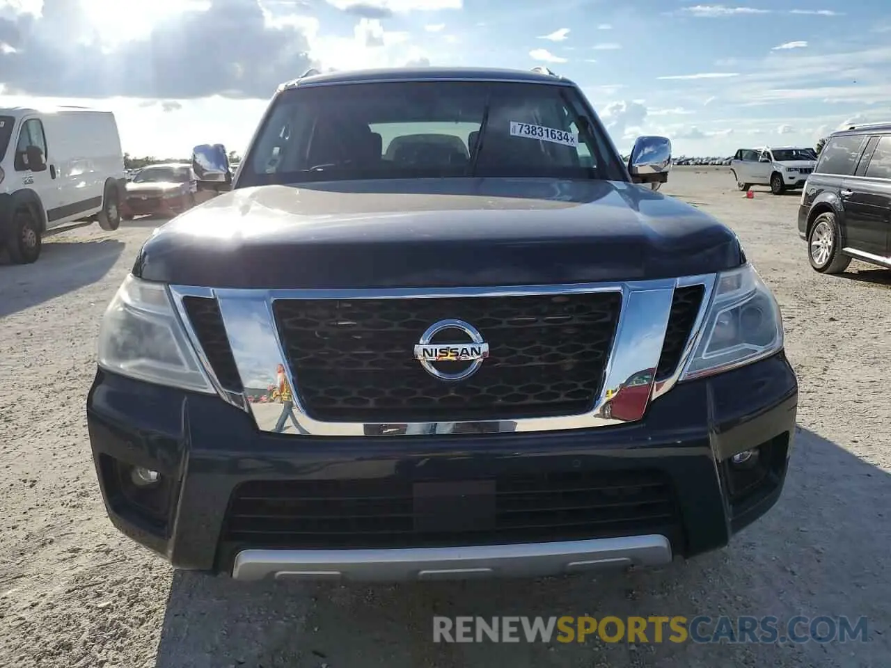 5 fotografías del automóvil dañado JN8AY2NC6H9511168 NISSAN ARMADA 2017