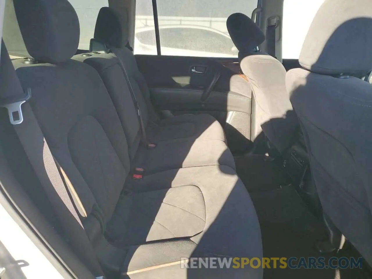 11 fotografías del automóvil dañado JN8AY2NC0K9587184 NISSAN ARMADA 2019