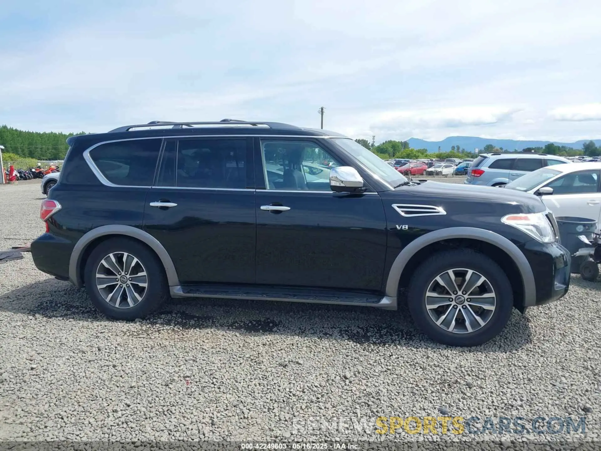13 fotografías del automóvil dañado JN8AY2NC3KX510384 NISSAN ARMADA 2019