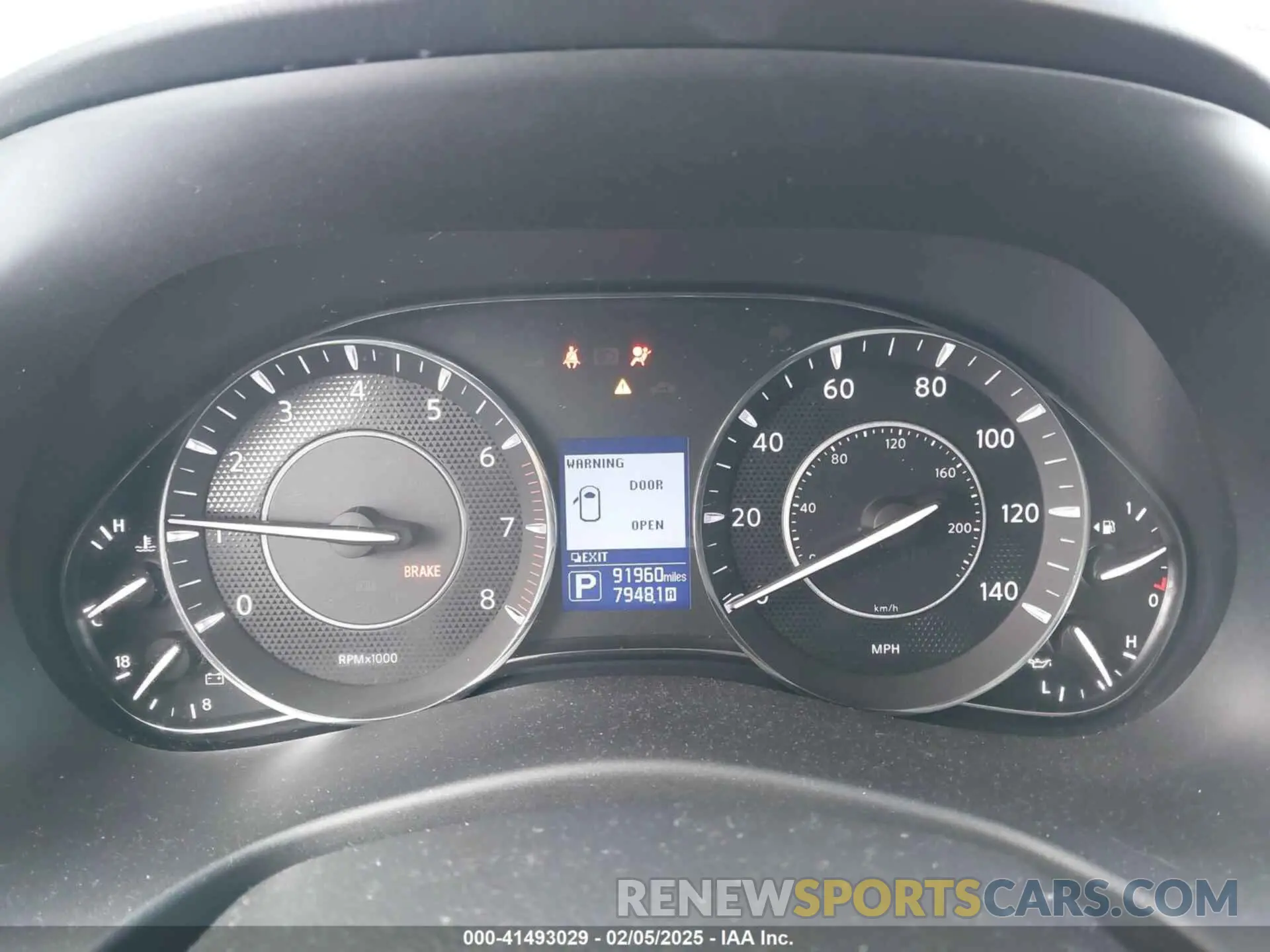 15 fotografías del automóvil dañado JN8AY2NC8K9583450 NISSAN ARMADA 2019
