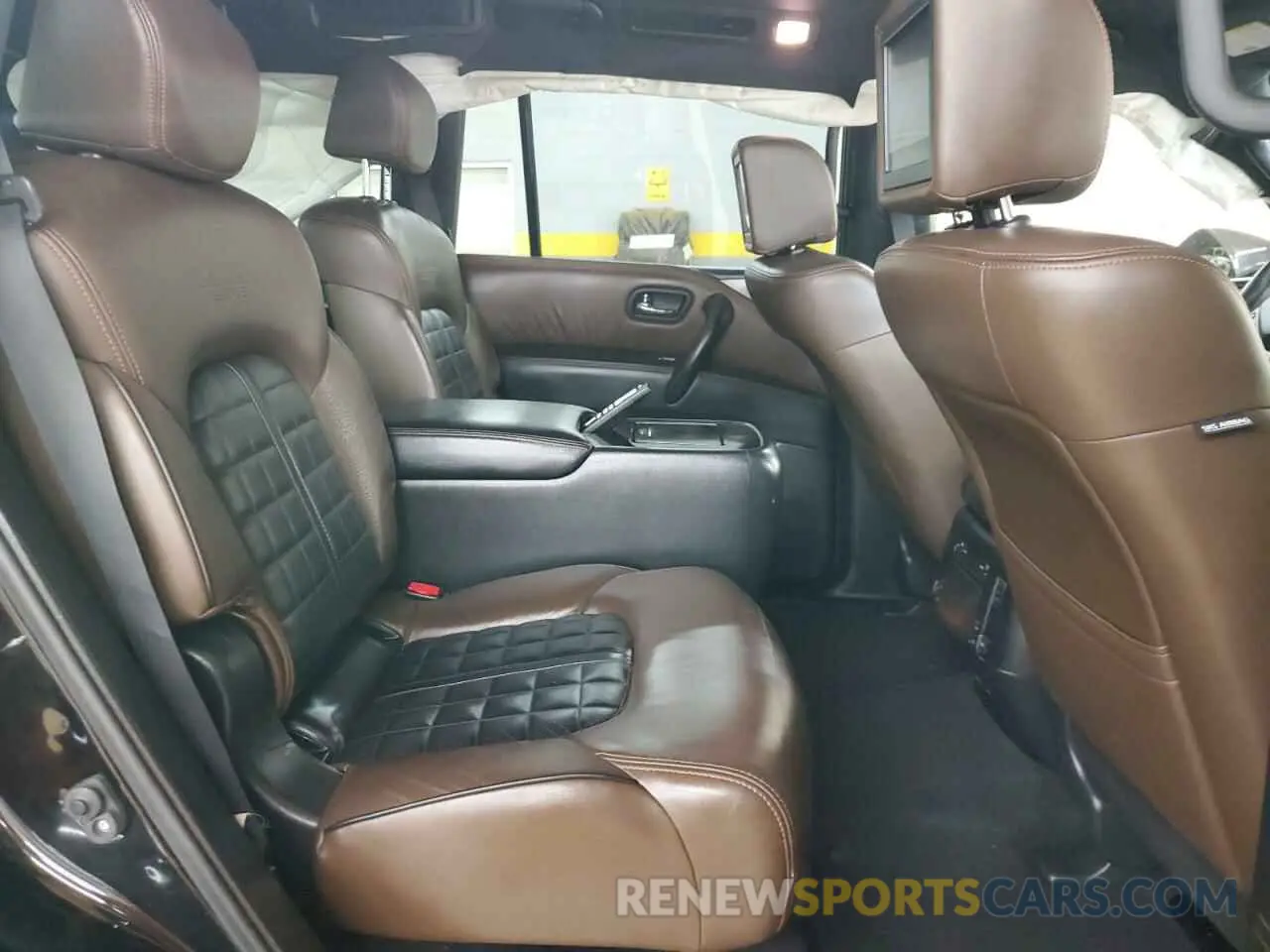 11 fotografías del automóvil dañado JN8AY2NE5K9755743 NISSAN ARMADA 2019