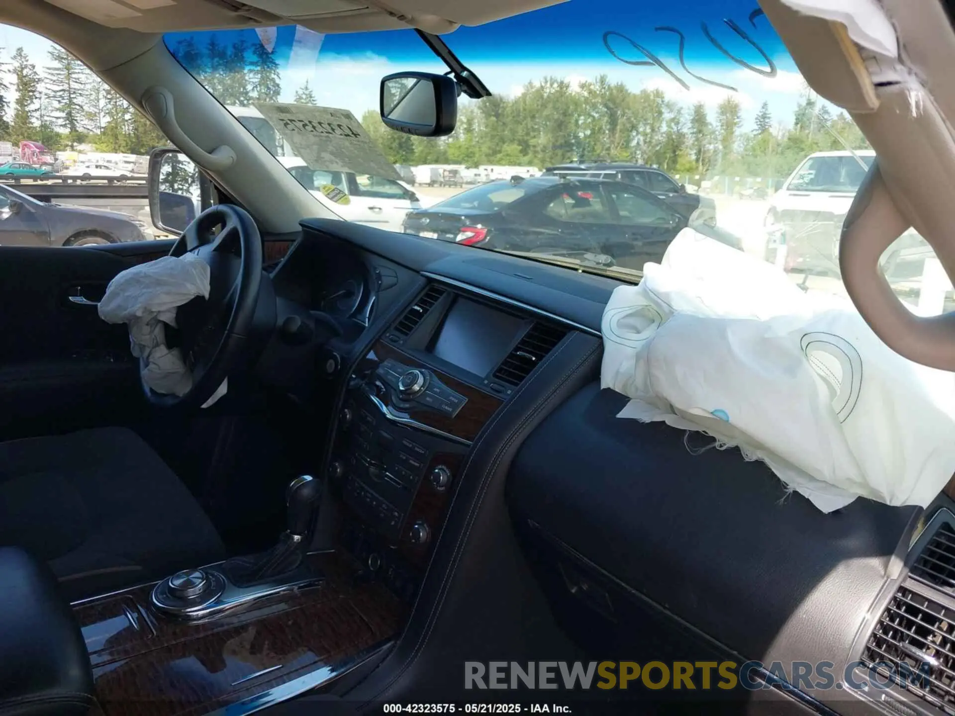 19 fotografías del automóvil dañado JN8AY2NCXLX516135 NISSAN ARMADA 2020