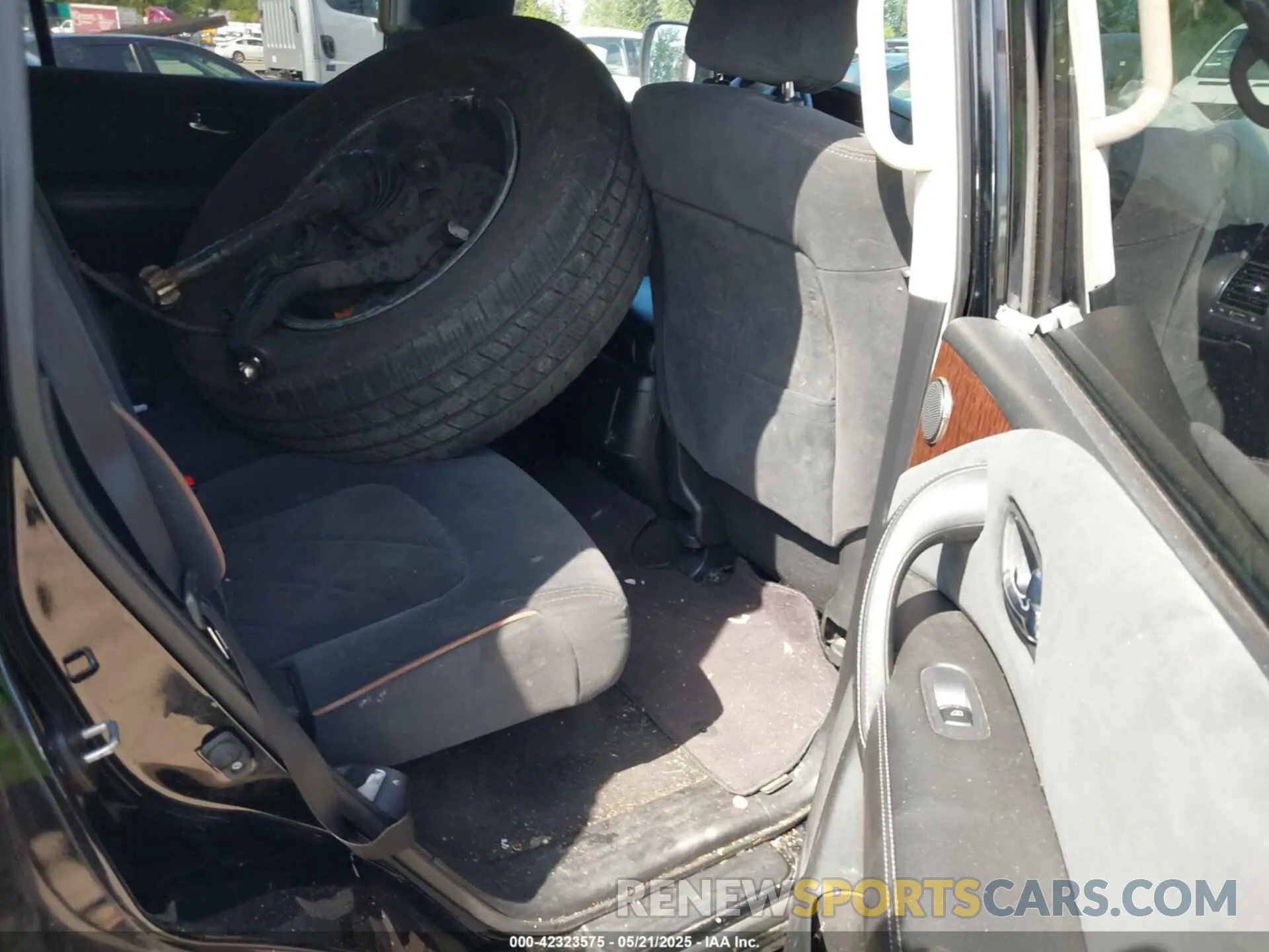 8 fotografías del automóvil dañado JN8AY2NCXLX516135 NISSAN ARMADA 2020