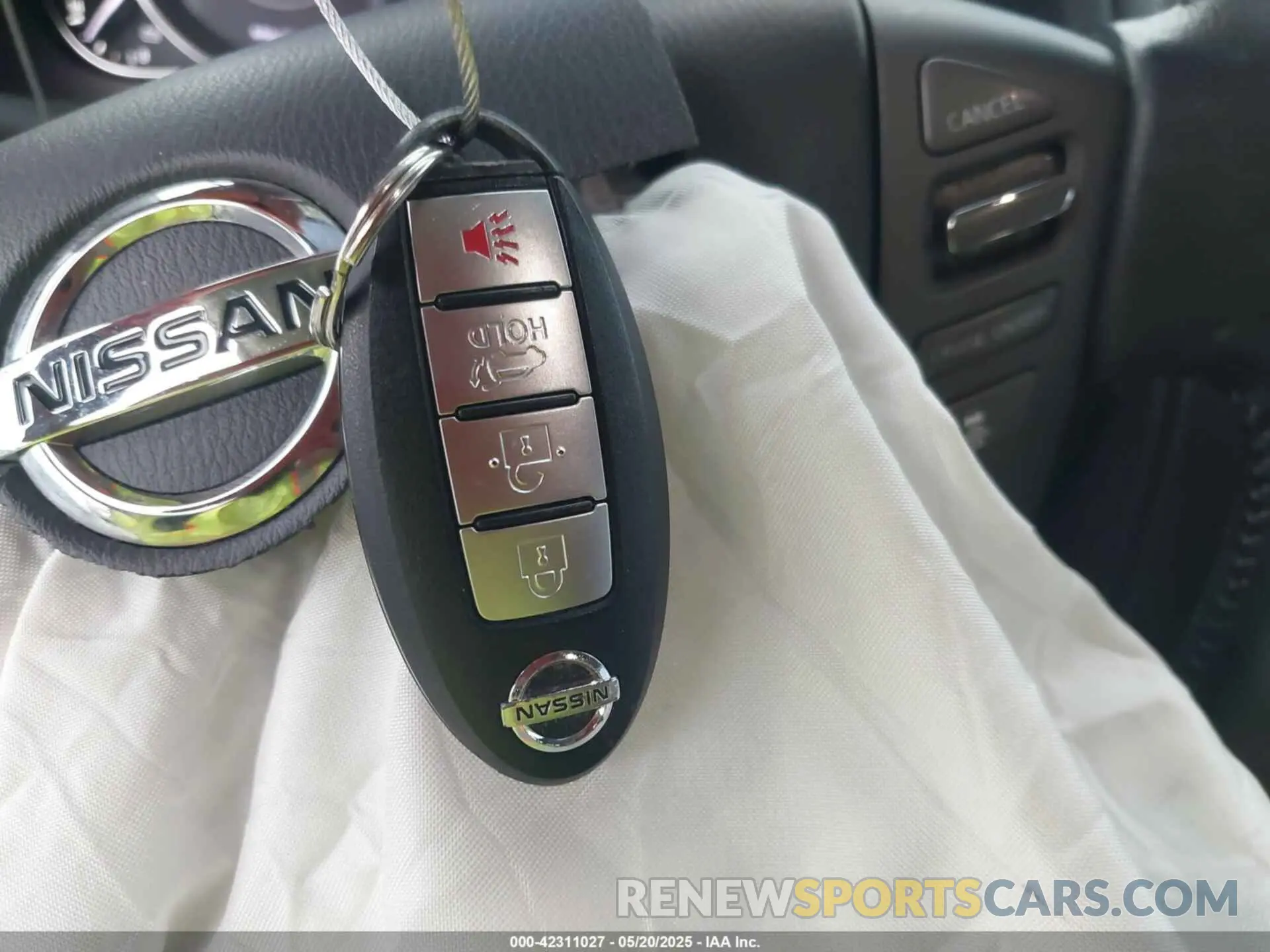 11 fotografías del automóvil dañado JN8AY2ND0L9105632 NISSAN ARMADA 2020