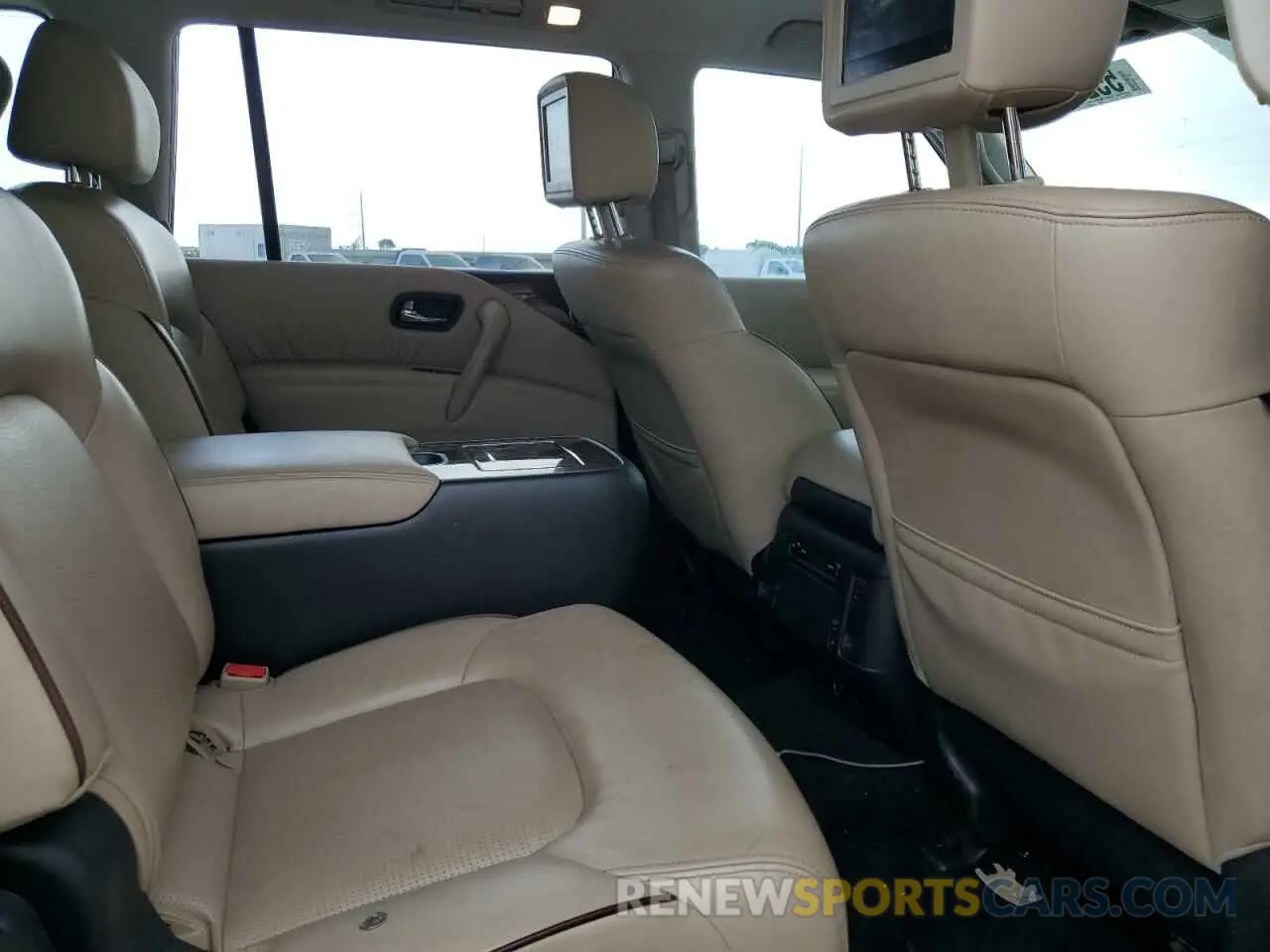 11 fotografías del automóvil dañado JN8AY2NF6L9360075 NISSAN ARMADA 2020