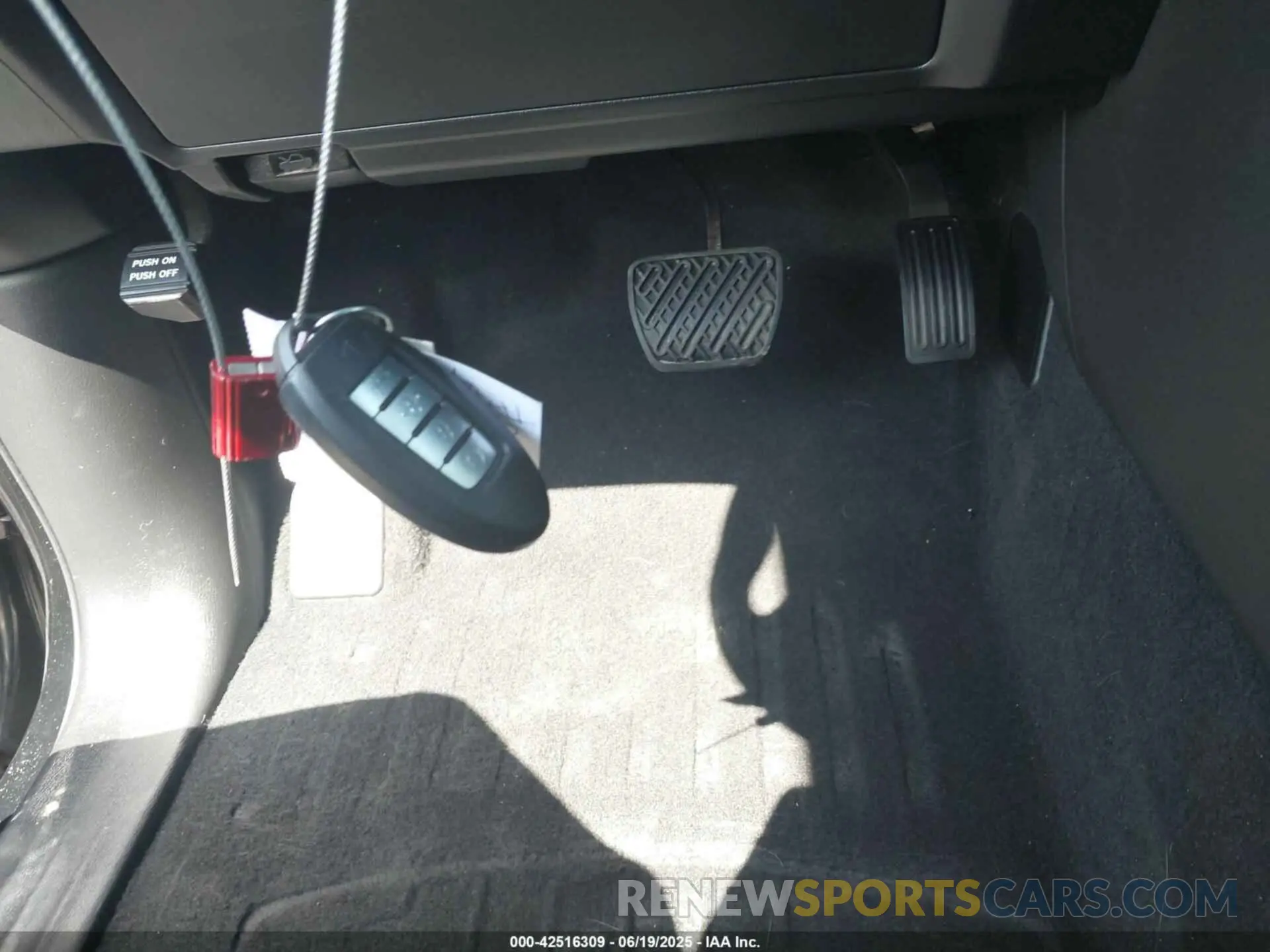 11 fotografías del automóvil dañado JN8AY2BA7M9371239 NISSAN ARMADA 2021