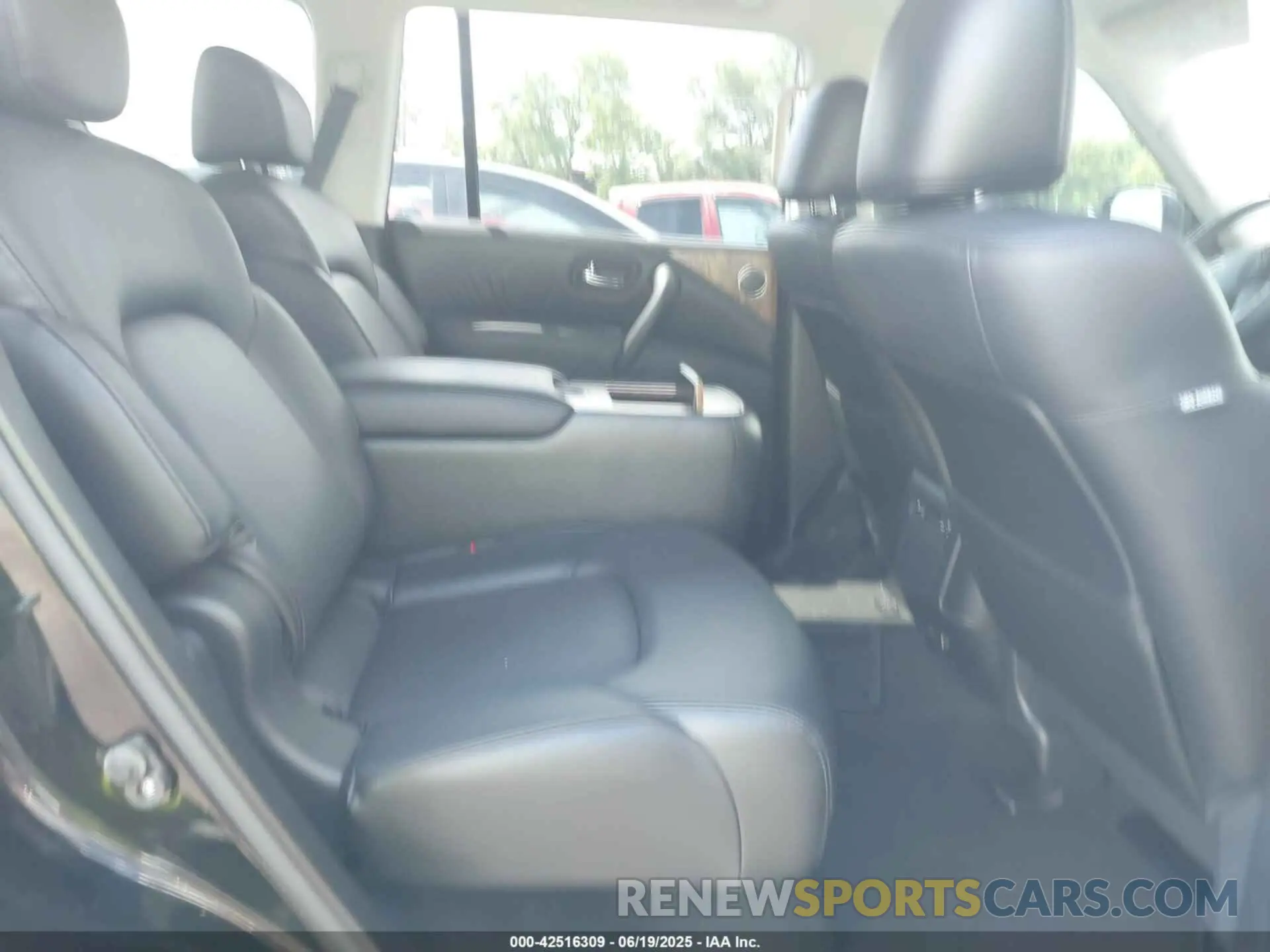 8 fotografías del automóvil dañado JN8AY2BA7M9371239 NISSAN ARMADA 2021