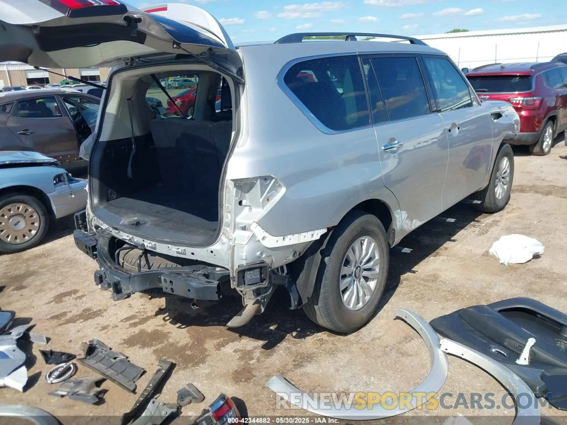 4 fotografías del automóvil dañado JN8AY2AD2N9677990 NISSAN ARMADA 2022