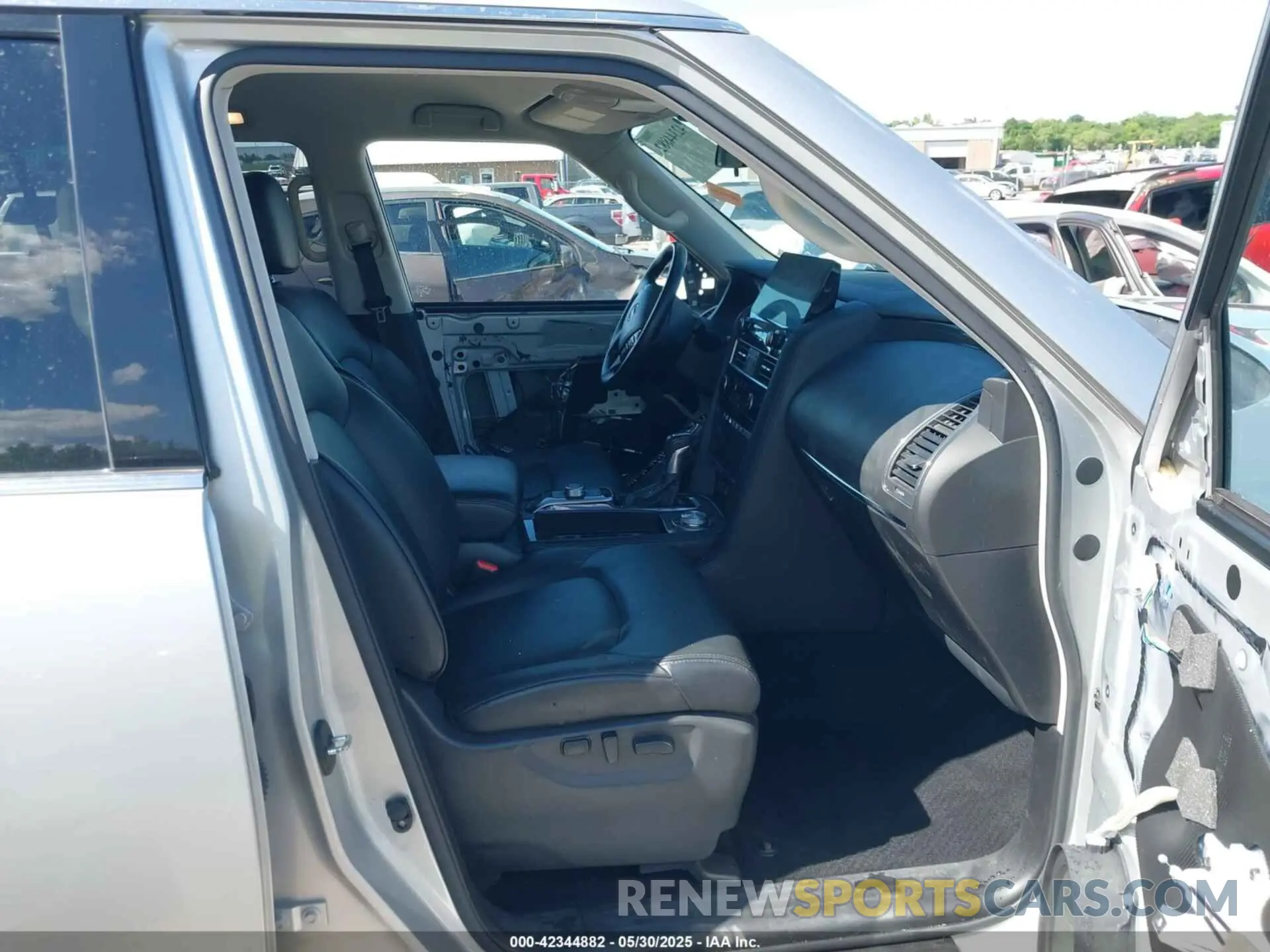 5 fotografías del automóvil dañado JN8AY2AD2N9677990 NISSAN ARMADA 2022