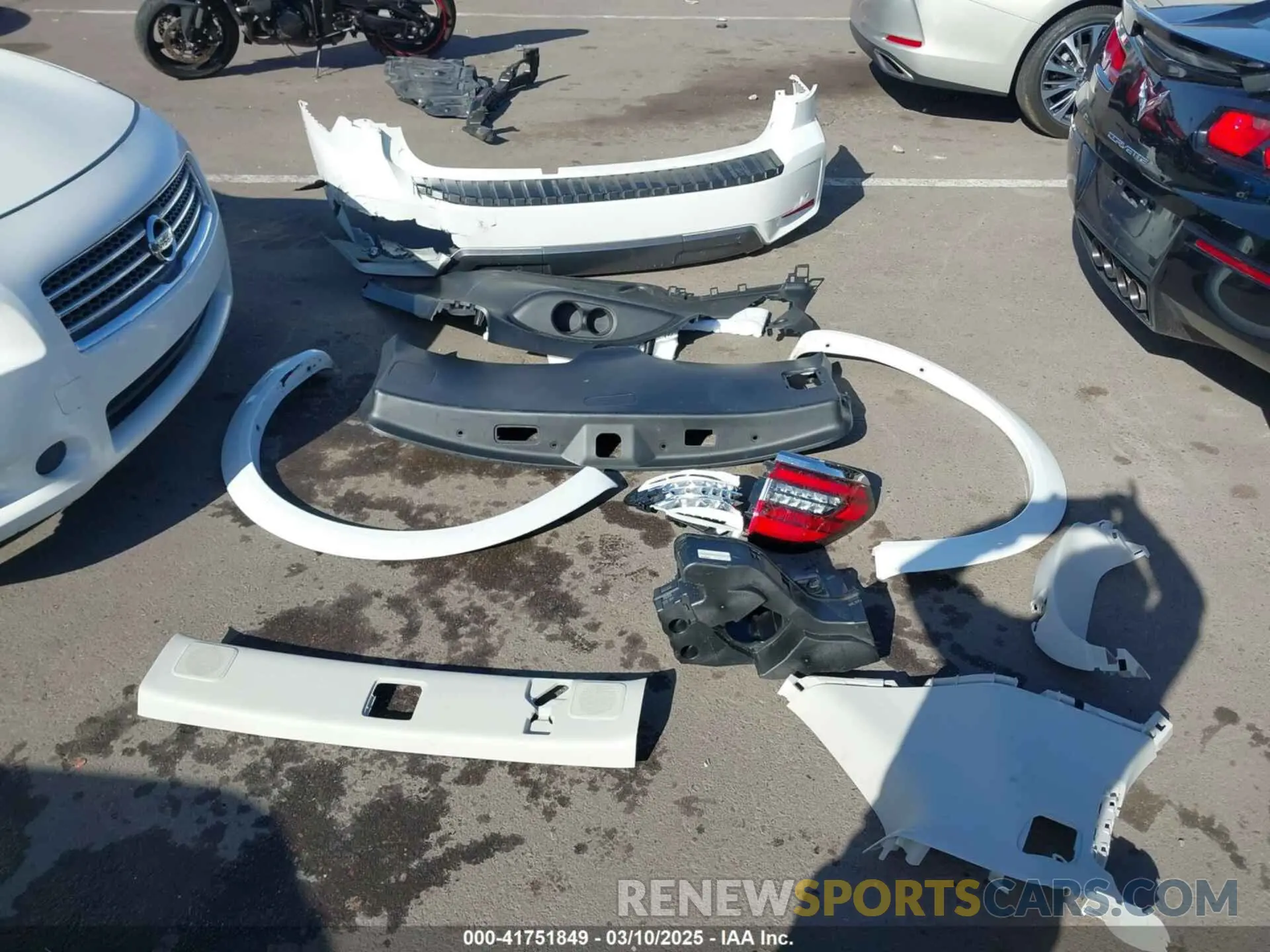 12 fotografías del automóvil dañado JN8AY2BB0N9813188 NISSAN ARMADA 2022