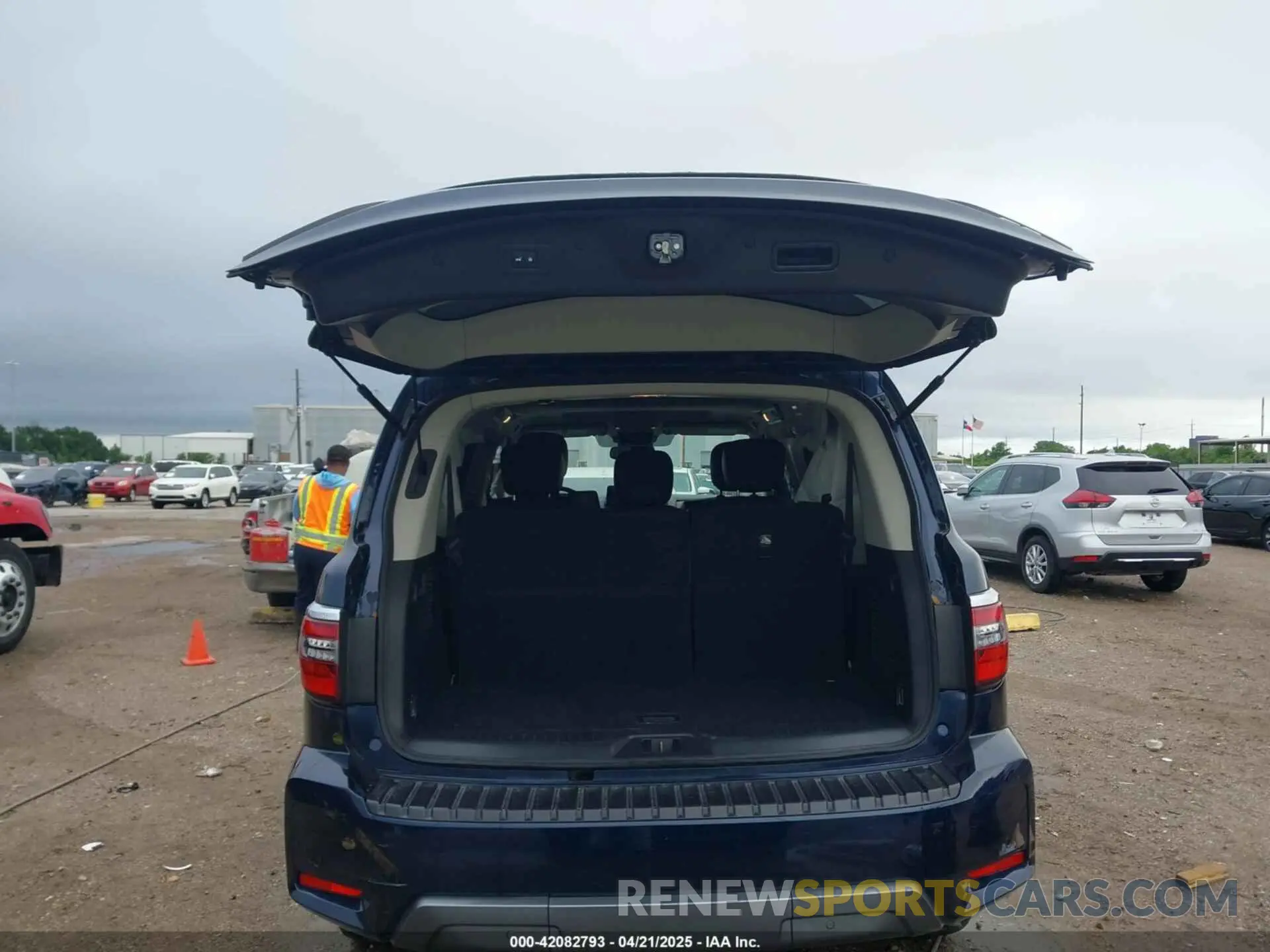 17 fotografías del automóvil dañado JN8AY2BC6N9162450 NISSAN ARMADA 2022