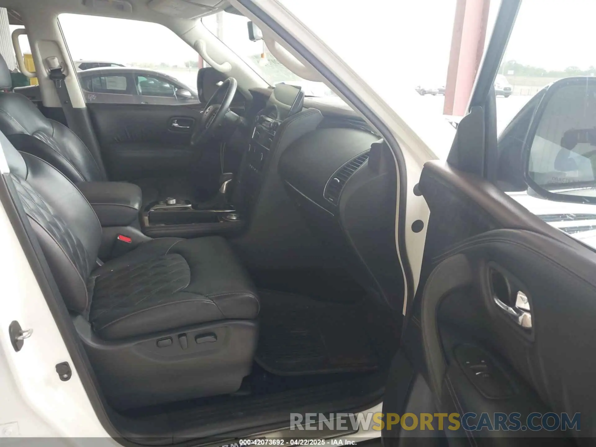 5 fotografías del automóvil dañado JN8AY2DA7N9391845 NISSAN ARMADA 2022