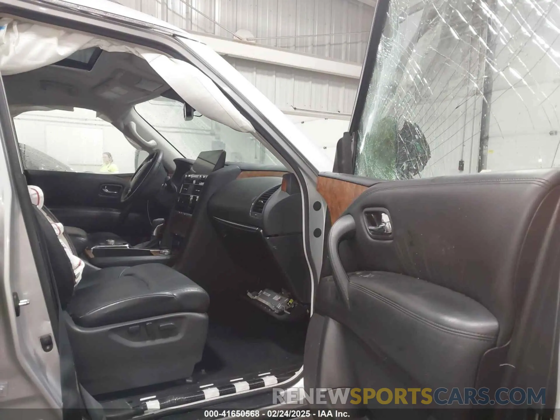 5 fotografías del automóvil dañado JN8AY2BB4P9835469 NISSAN ARMADA 2023