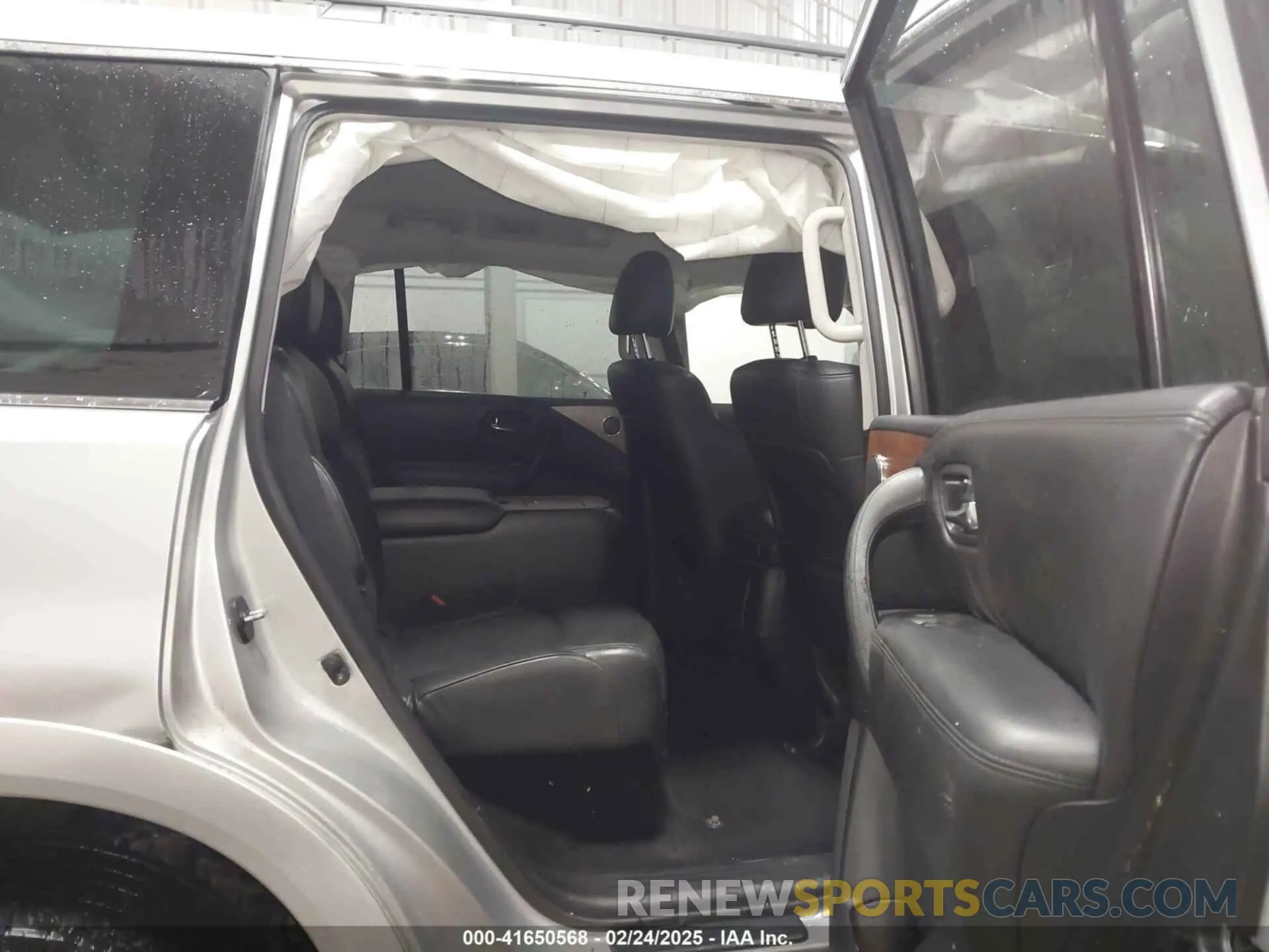 8 fotografías del automóvil dañado JN8AY2BB4P9835469 NISSAN ARMADA 2023