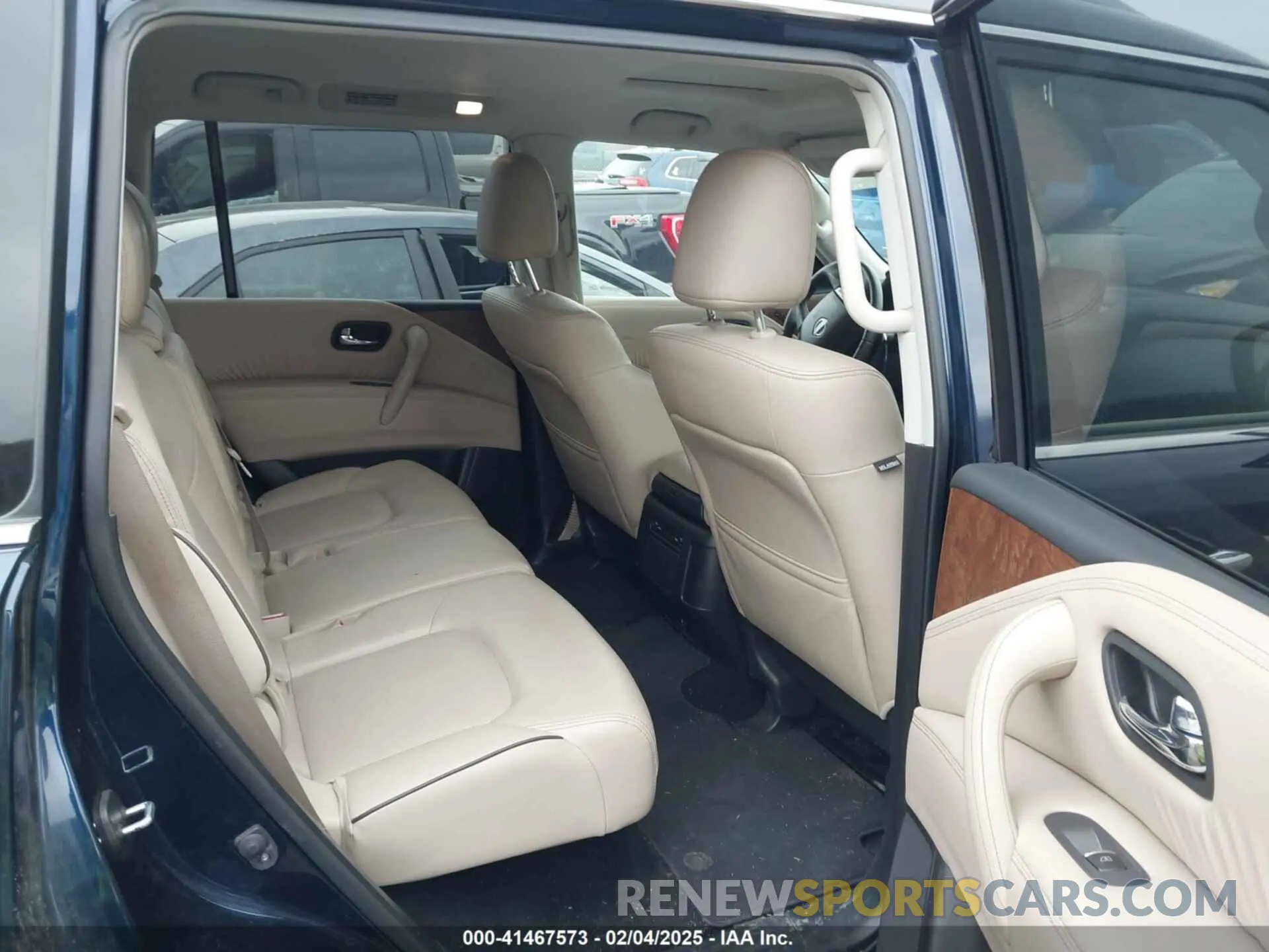 8 fotografías del automóvil dañado JN8AY2BDXP9691900 NISSAN ARMADA 2023
