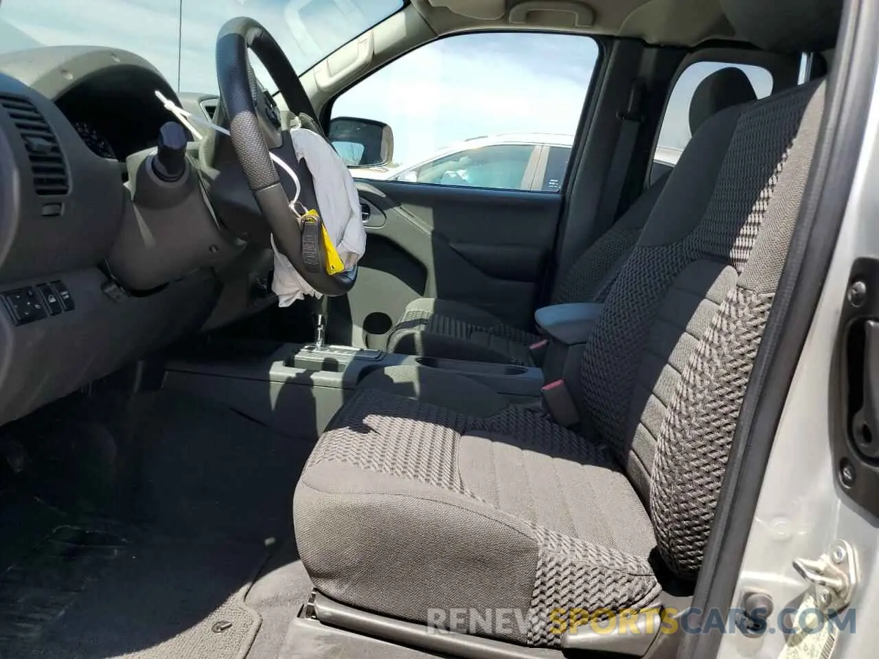 7 fotografías del automóvil dañado 1N6AD0CW2KN782846 NISSAN FRONTIER 2019