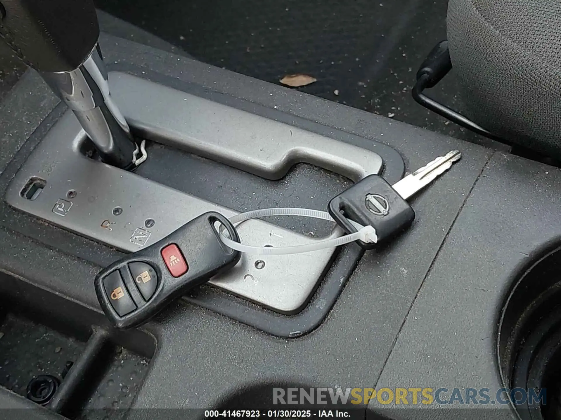 11 fotografías del automóvil dañado 1N6AD0CW7KN878827 NISSAN FRONTIER 2019