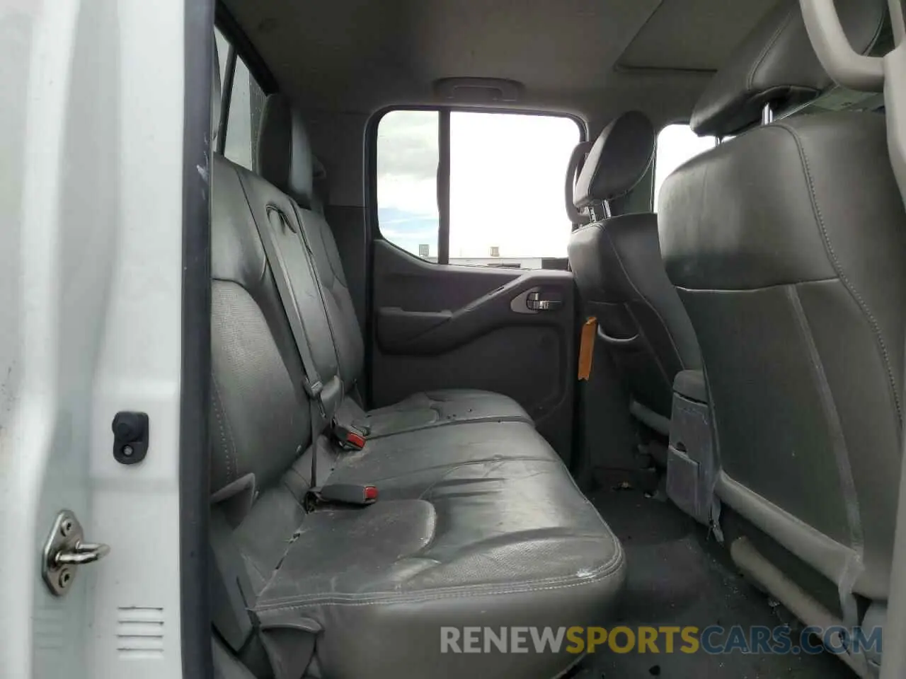 11 fotografías del automóvil dañado 1N6AD0ER0KN762294 NISSAN FRONTIER 2019