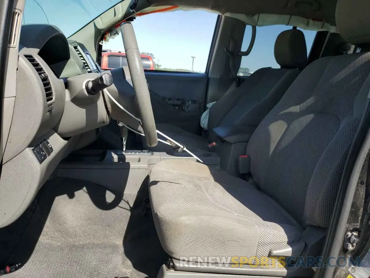 7 fotografías del automóvil dañado 1N6AD0ER0KN769150 NISSAN FRONTIER 2019