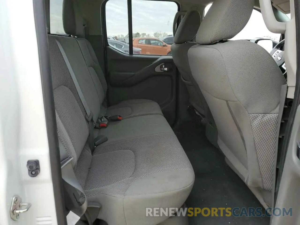 10 fotografías del automóvil dañado 1N6AD0ER0KN787857 NISSAN FRONTIER 2019