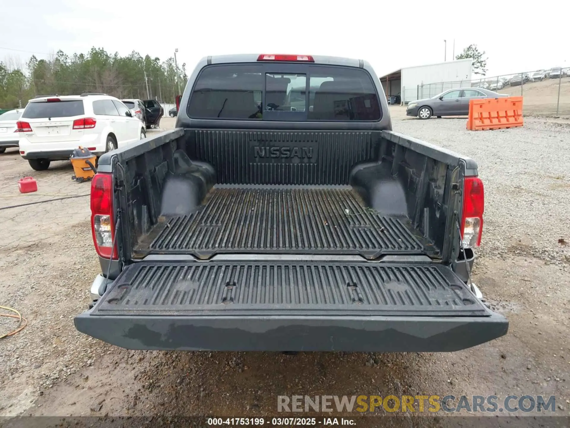 16 fotografías del automóvil dañado 1N6AD0ER1KN776088 NISSAN FRONTIER 2019
