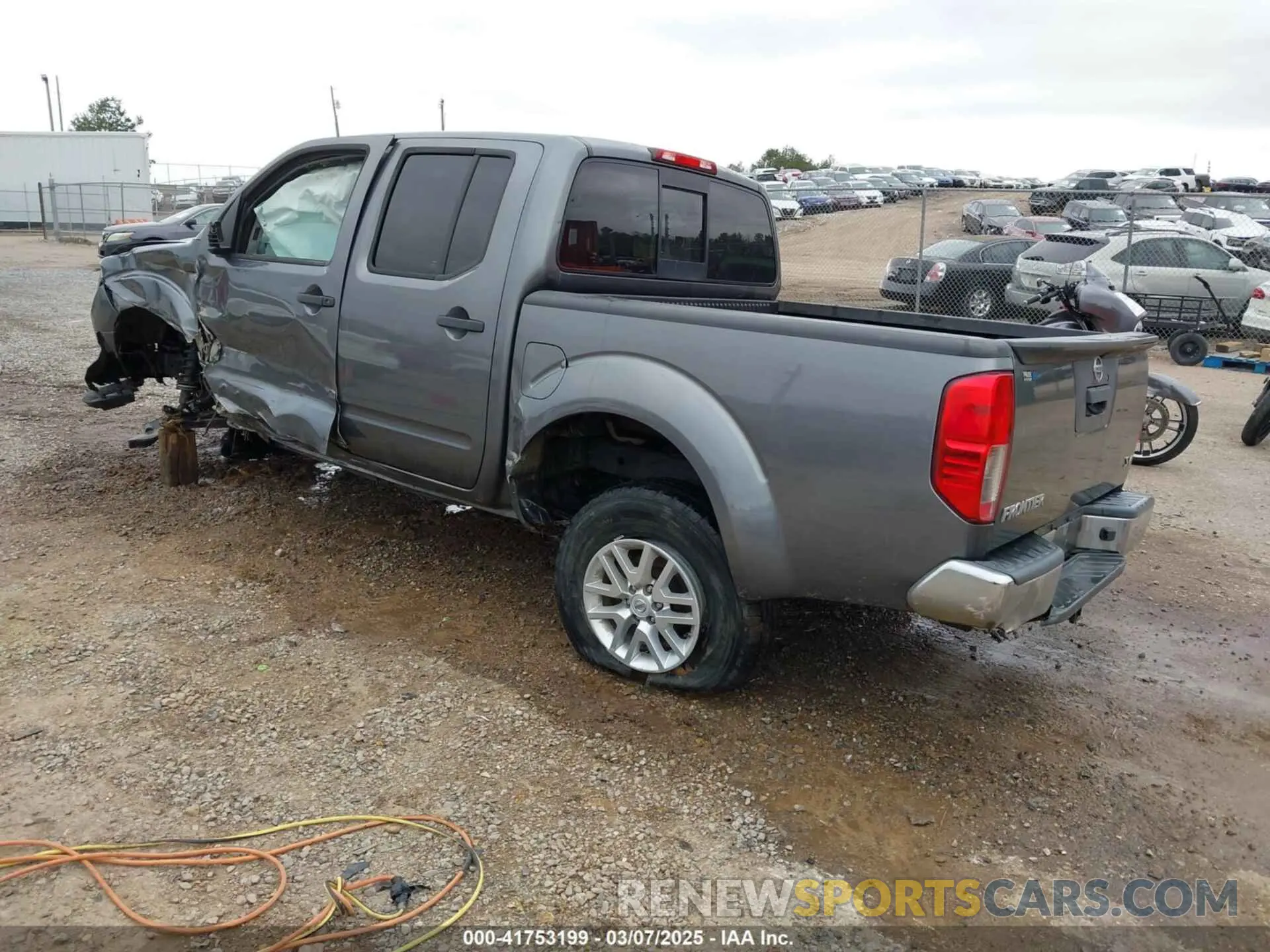 3 fotografías del automóvil dañado 1N6AD0ER1KN776088 NISSAN FRONTIER 2019
