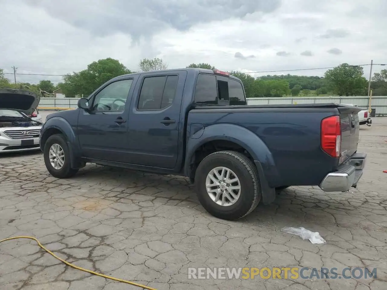 2 fotografías del automóvil dañado 1N6AD0ER2KN742693 NISSAN FRONTIER 2019