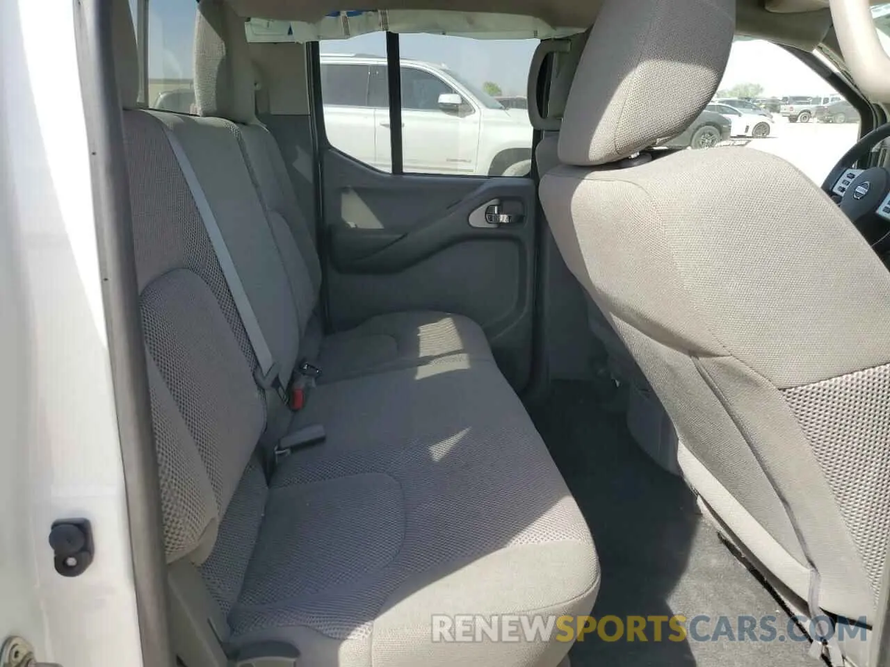 10 fotografías del automóvil dañado 1N6AD0ER2KN872747 NISSAN FRONTIER 2019