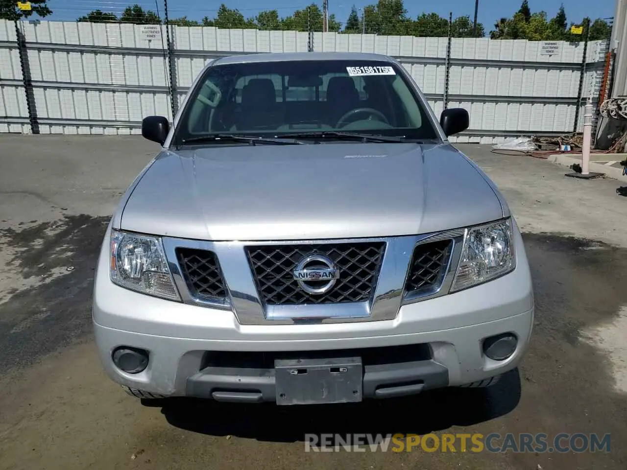 5 fotografías del automóvil dañado 1N6AD0ER4KN712711 NISSAN FRONTIER 2019