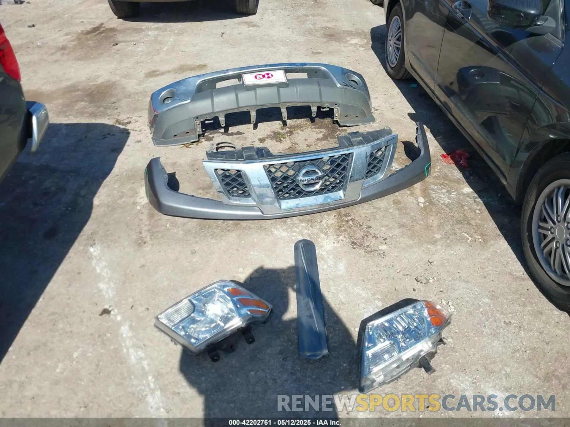 12 fotografías del automóvil dañado 1N6AD0ER4KN756322 NISSAN FRONTIER 2019