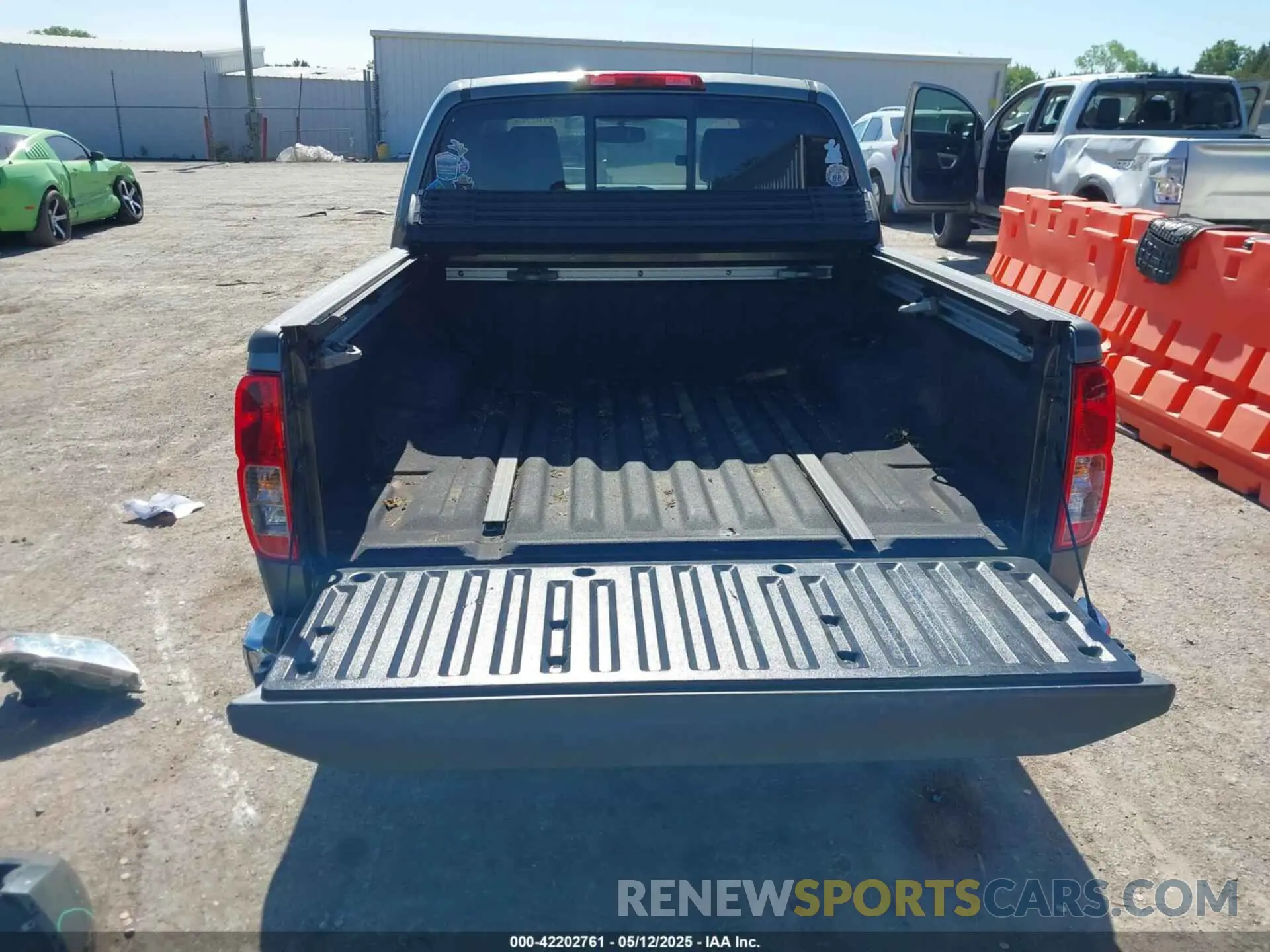 18 fotografías del automóvil dañado 1N6AD0ER4KN756322 NISSAN FRONTIER 2019