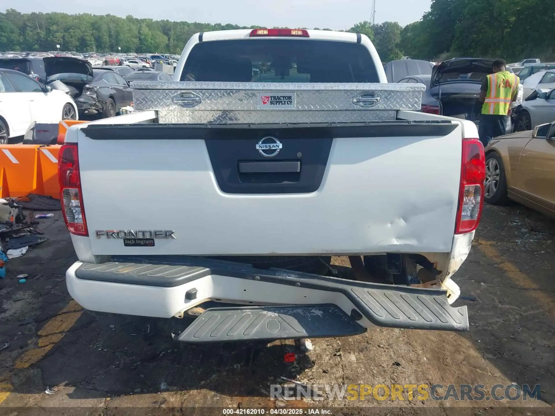 16 fotografías del automóvil dañado 1N6AD0ER5KN777406 NISSAN FRONTIER 2019