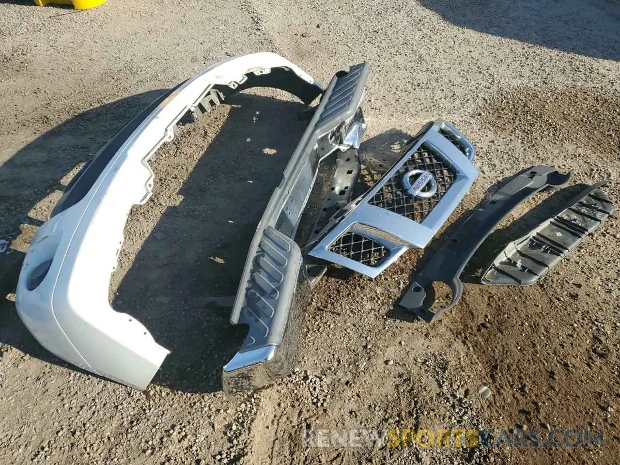 14 fotografías del automóvil dañado 1N6AD0ER5KN789541 NISSAN FRONTIER 2019