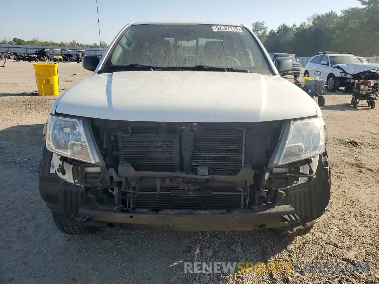 5 fotografías del automóvil dañado 1N6AD0ER5KN789541 NISSAN FRONTIER 2019