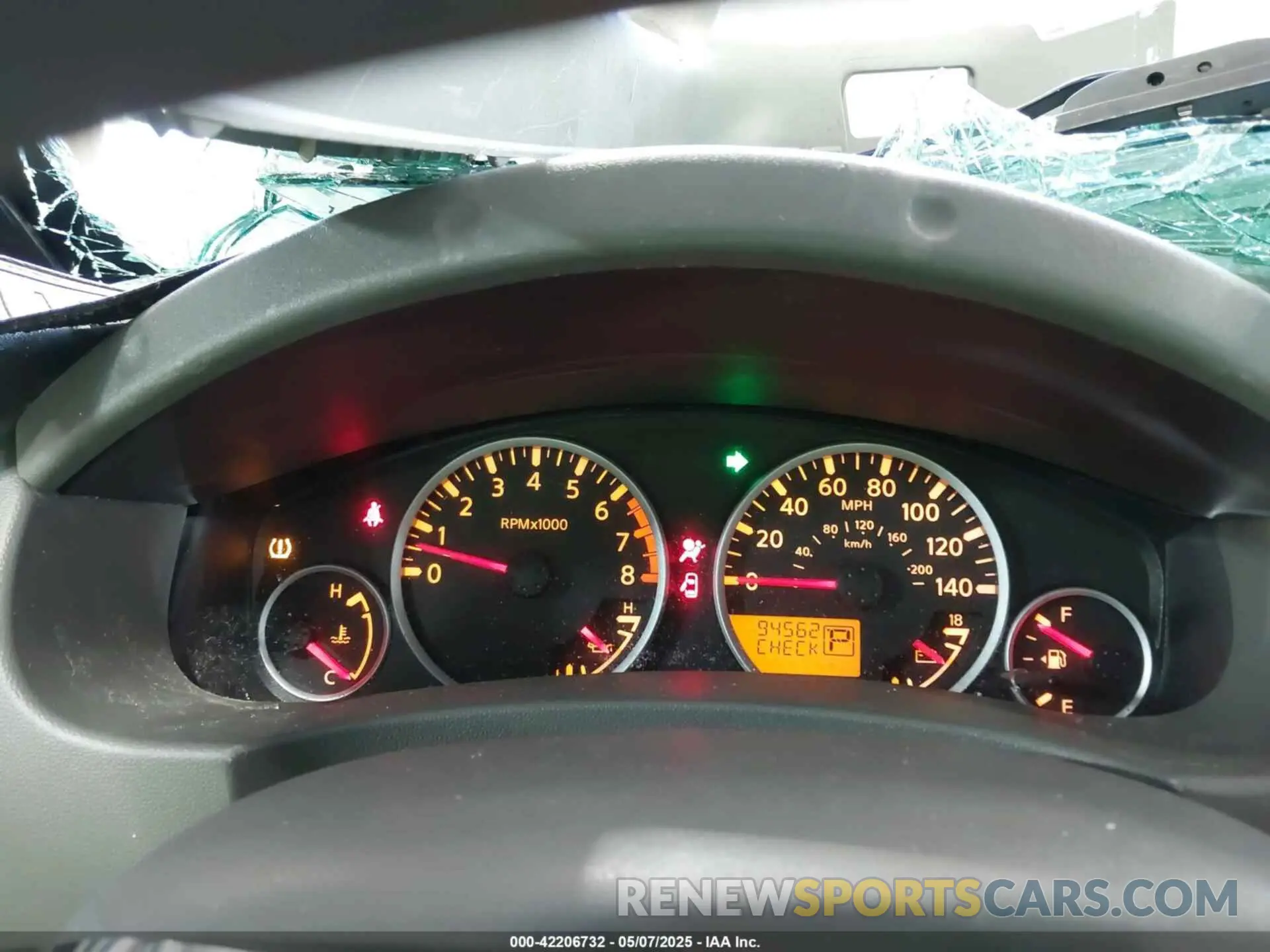 15 fotografías del automóvil dañado 1N6AD0ER5KN790768 NISSAN FRONTIER 2019