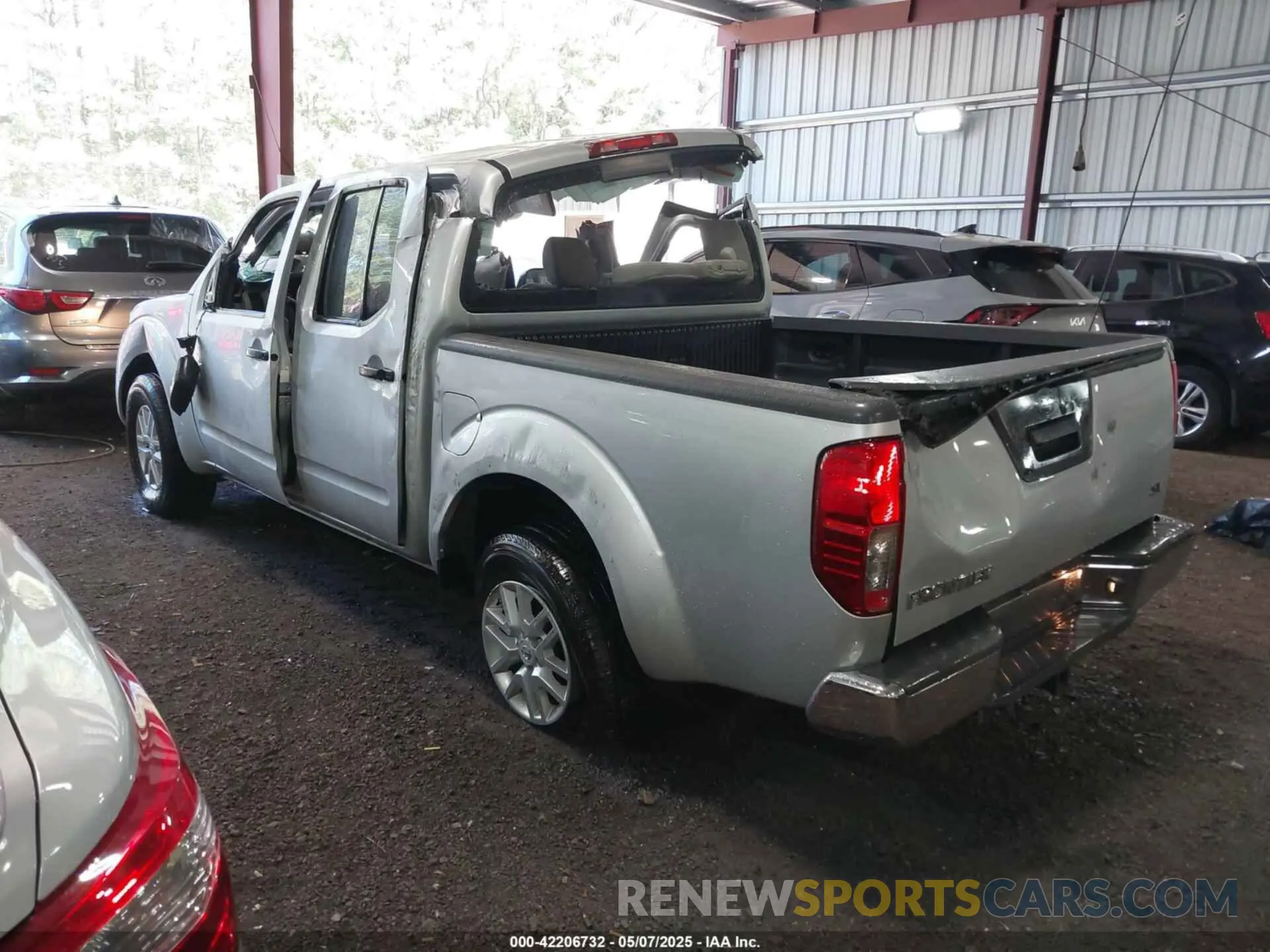3 fotografías del automóvil dañado 1N6AD0ER5KN790768 NISSAN FRONTIER 2019
