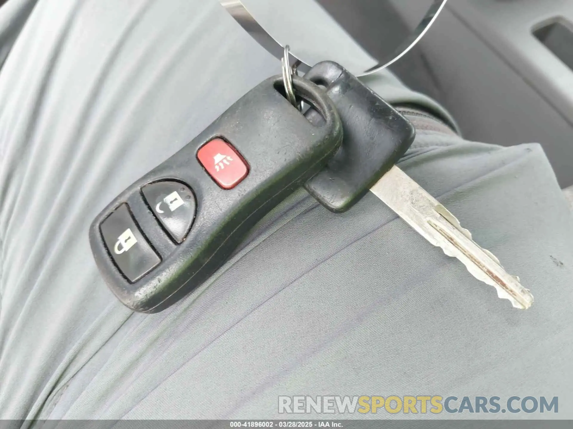 11 fotografías del automóvil dañado 1N6AD0ER6KN726058 NISSAN FRONTIER 2019