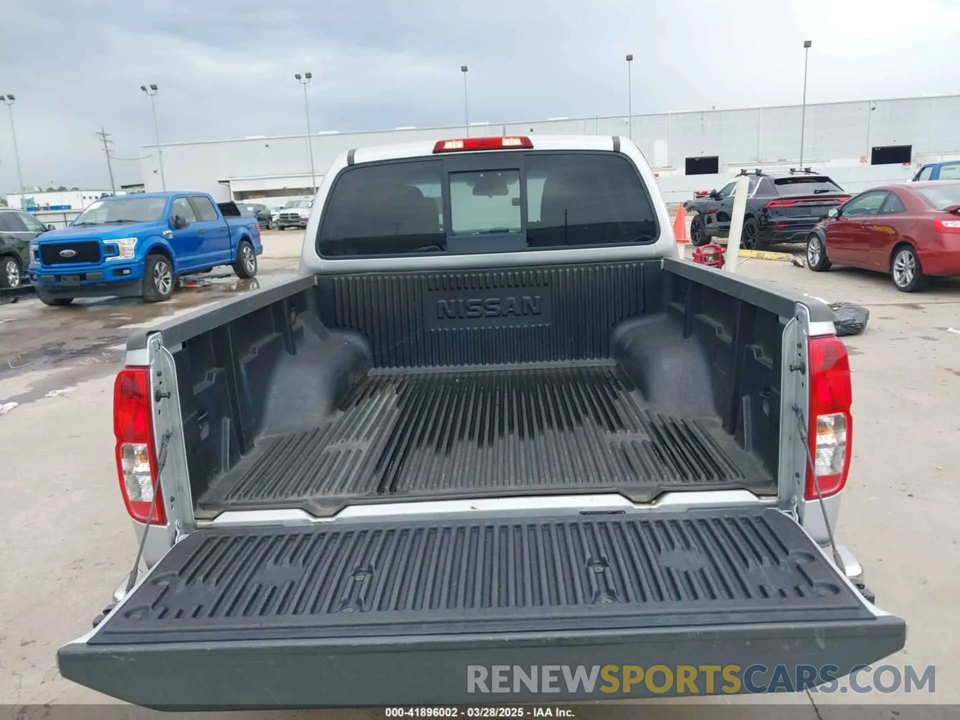 17 fotografías del automóvil dañado 1N6AD0ER6KN726058 NISSAN FRONTIER 2019