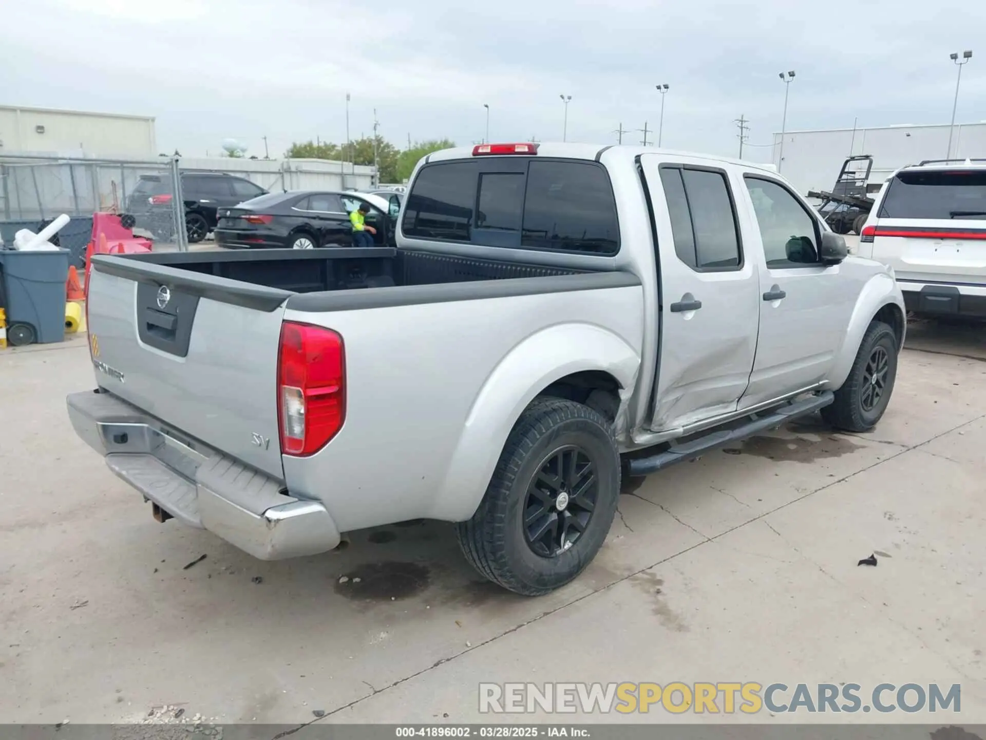 4 fotografías del automóvil dañado 1N6AD0ER6KN726058 NISSAN FRONTIER 2019