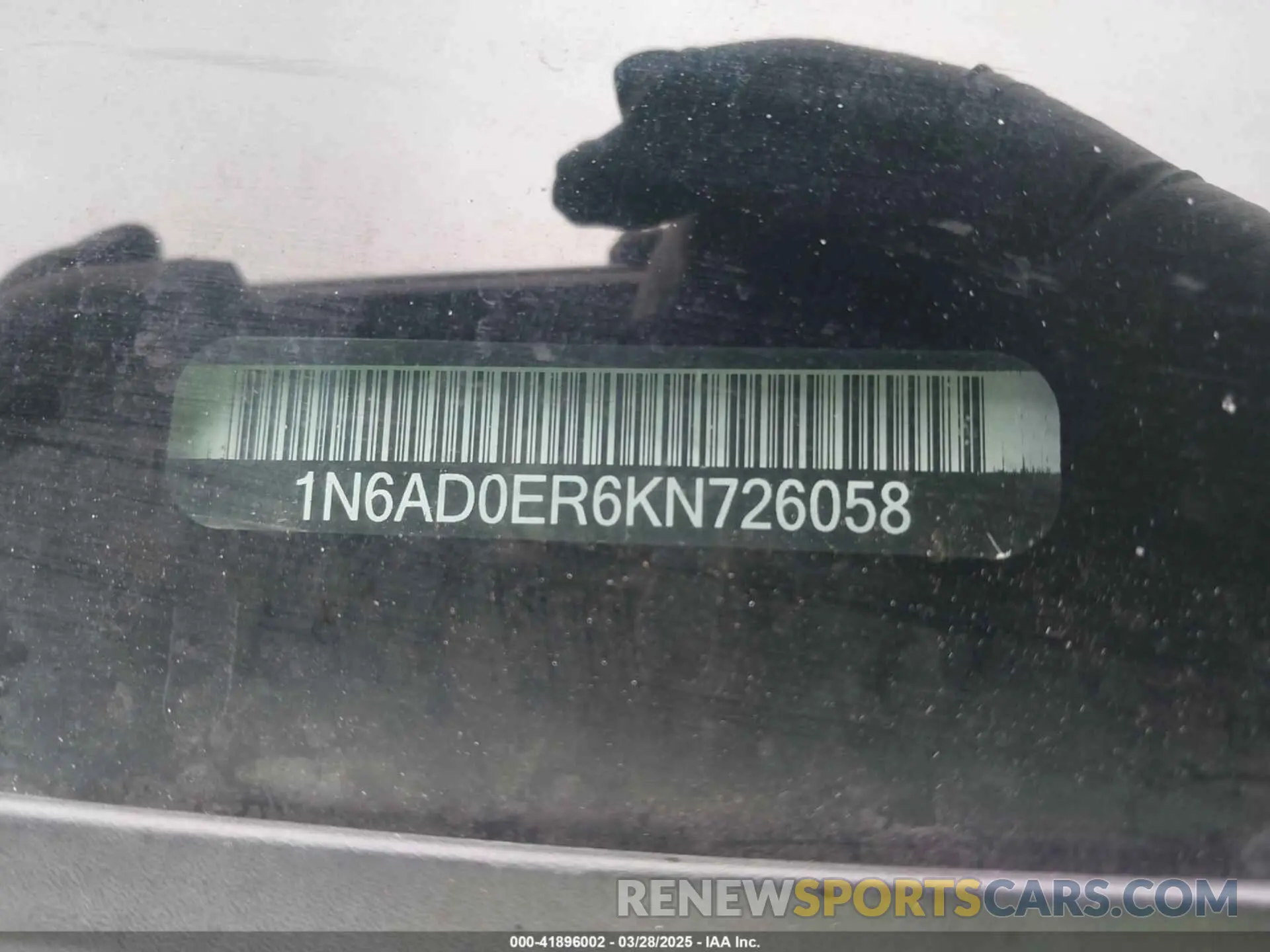 9 fotografías del automóvil dañado 1N6AD0ER6KN726058 NISSAN FRONTIER 2019