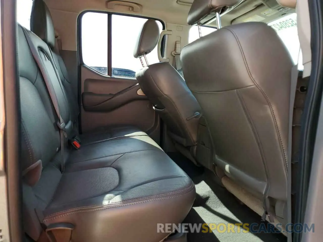 10 fotografías del automóvil dañado 1N6AD0ER7KN756296 NISSAN FRONTIER 2019