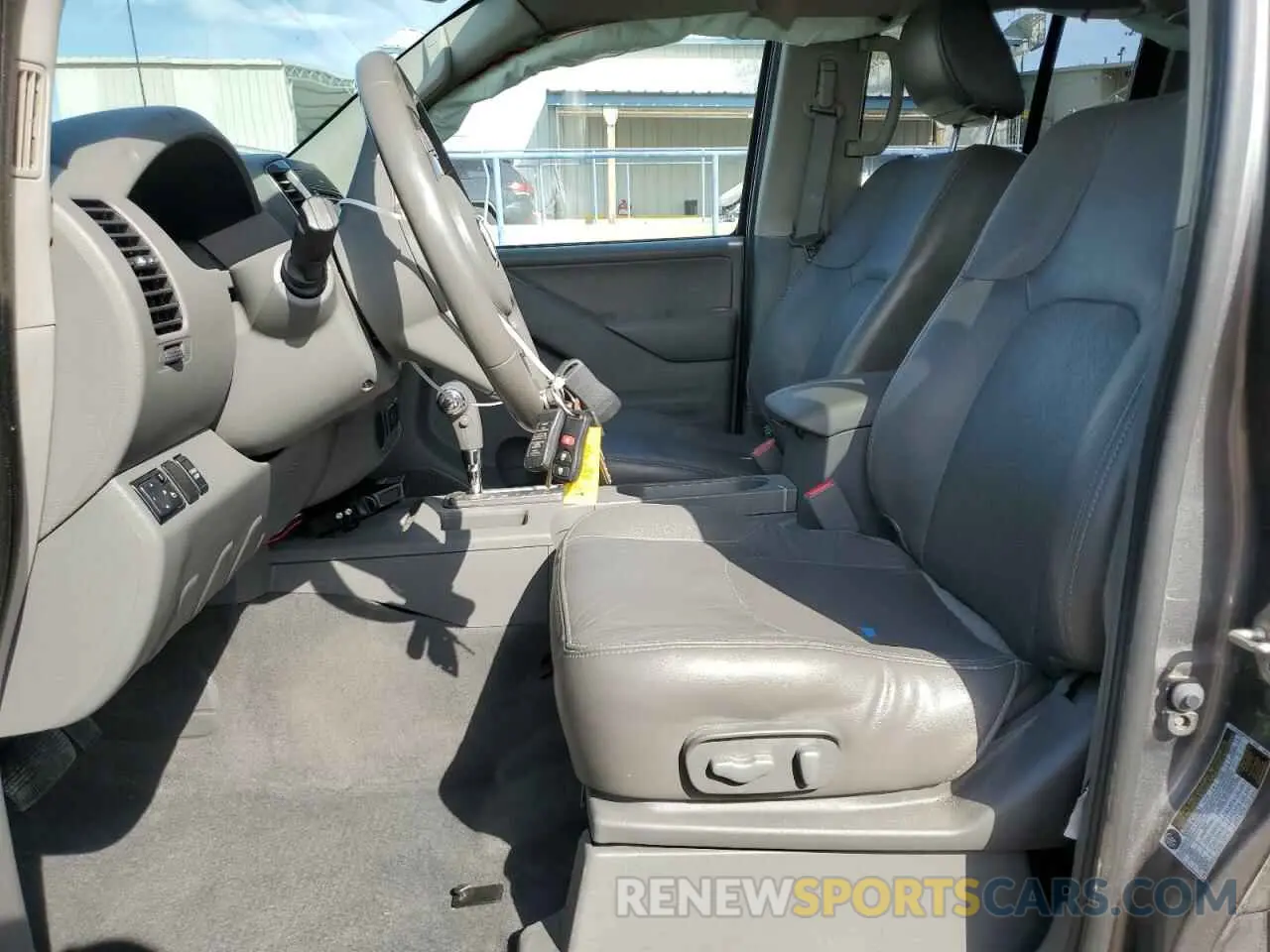 7 fotografías del automóvil dañado 1N6AD0ER7KN756296 NISSAN FRONTIER 2019