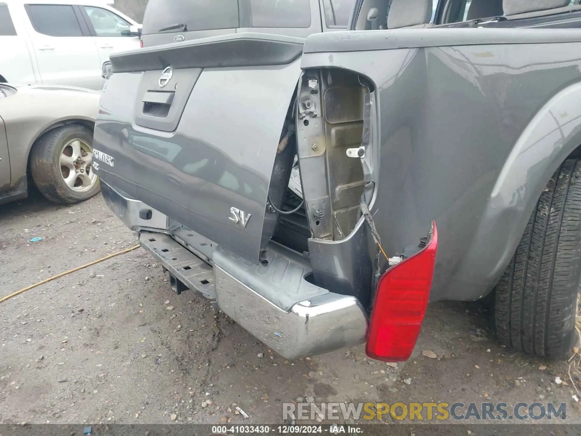 13 fotografías del automóvil dañado 1N6AD0ER7KN766438 NISSAN FRONTIER 2019