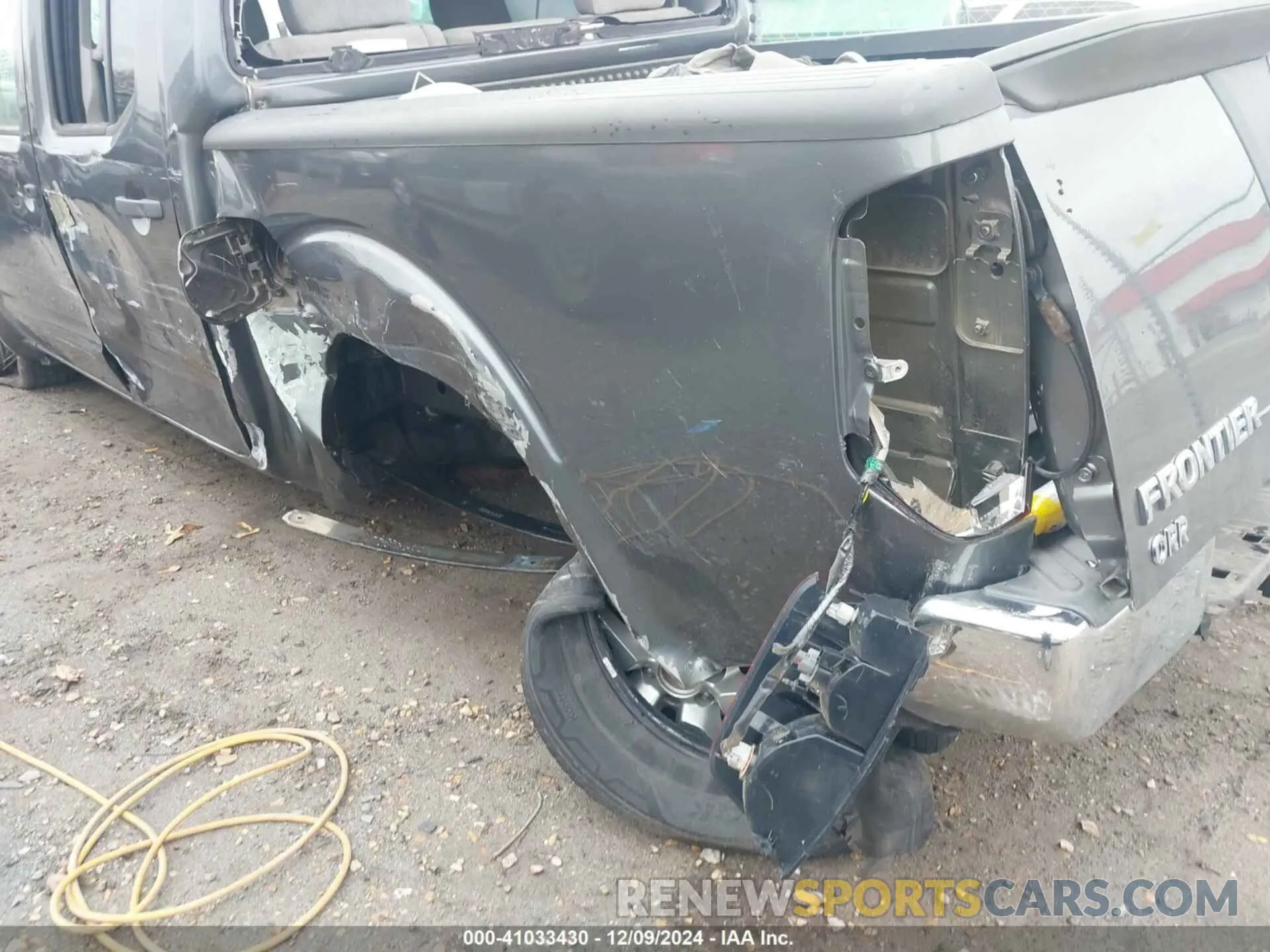 14 fotografías del automóvil dañado 1N6AD0ER7KN766438 NISSAN FRONTIER 2019