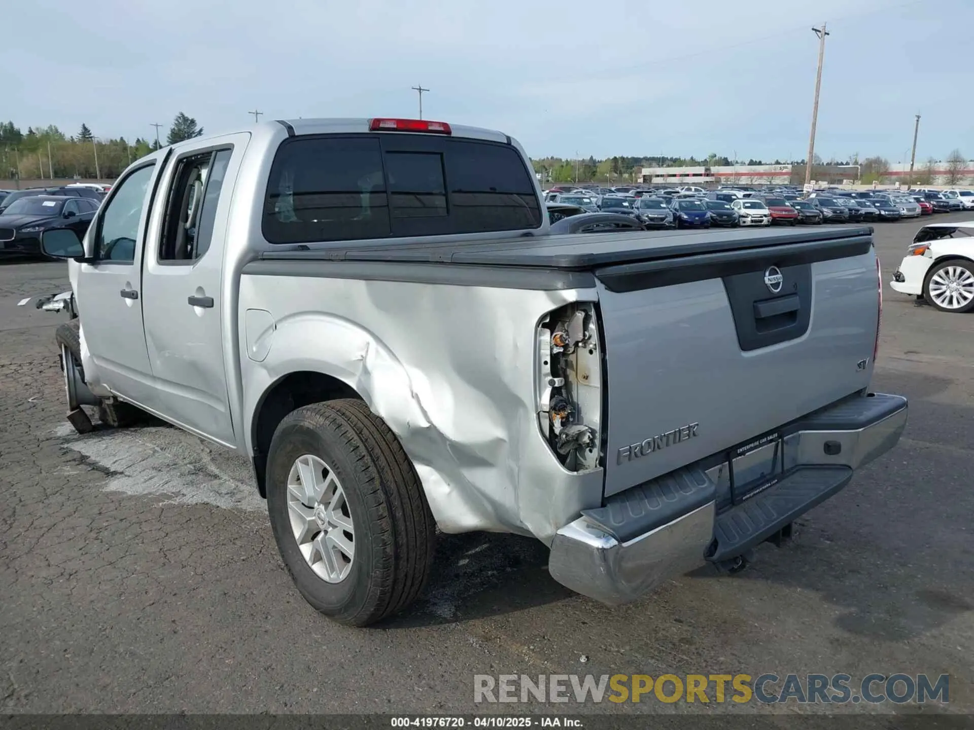 3 fotografías del automóvil dañado 1N6AD0ER7KN789511 NISSAN FRONTIER 2019