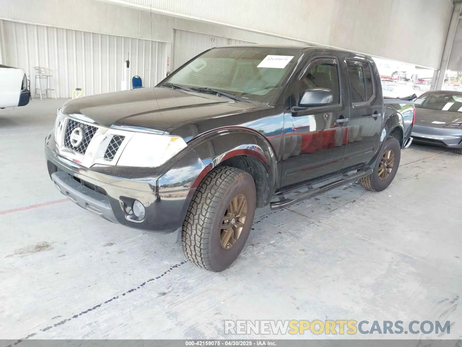 2 fotografías del automóvil dañado 1N6AD0ER8KN796998 NISSAN FRONTIER 2019