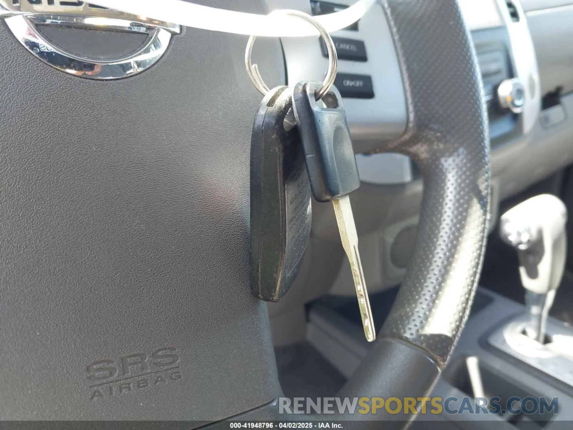11 fotografías del automóvil dañado 1N6AD0ER8KN884983 NISSAN FRONTIER 2019
