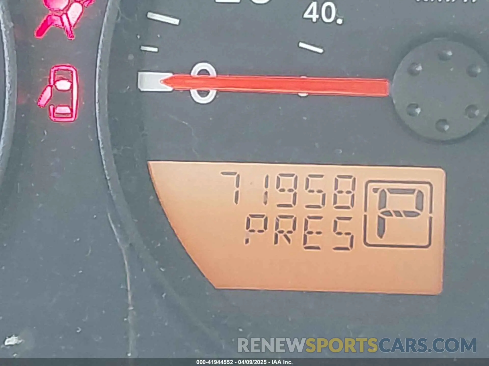 16 fotografías del automóvil dañado 1N6AD0ER9KN726166 NISSAN FRONTIER 2019