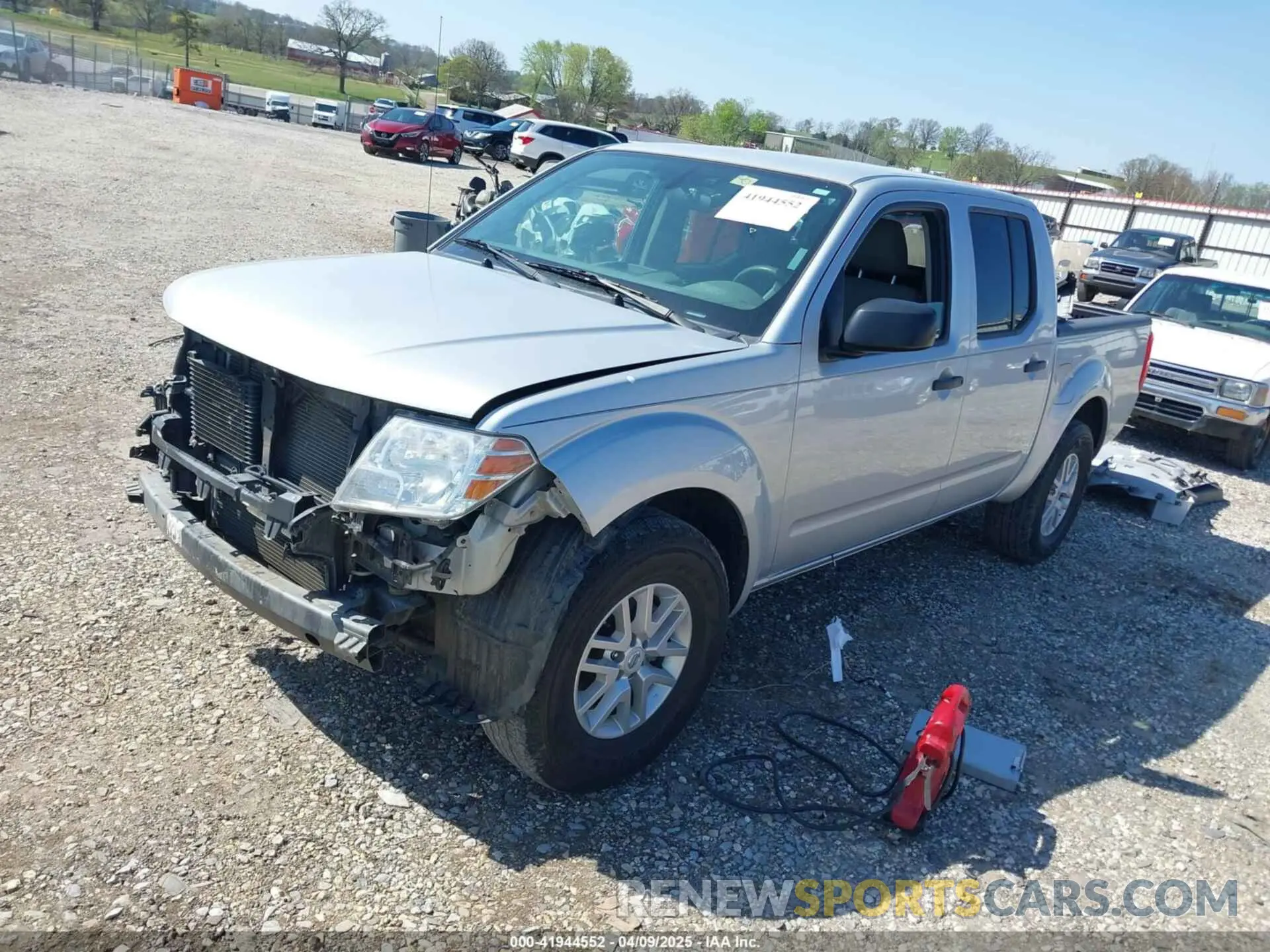 2 fotografías del automóvil dañado 1N6AD0ER9KN726166 NISSAN FRONTIER 2019